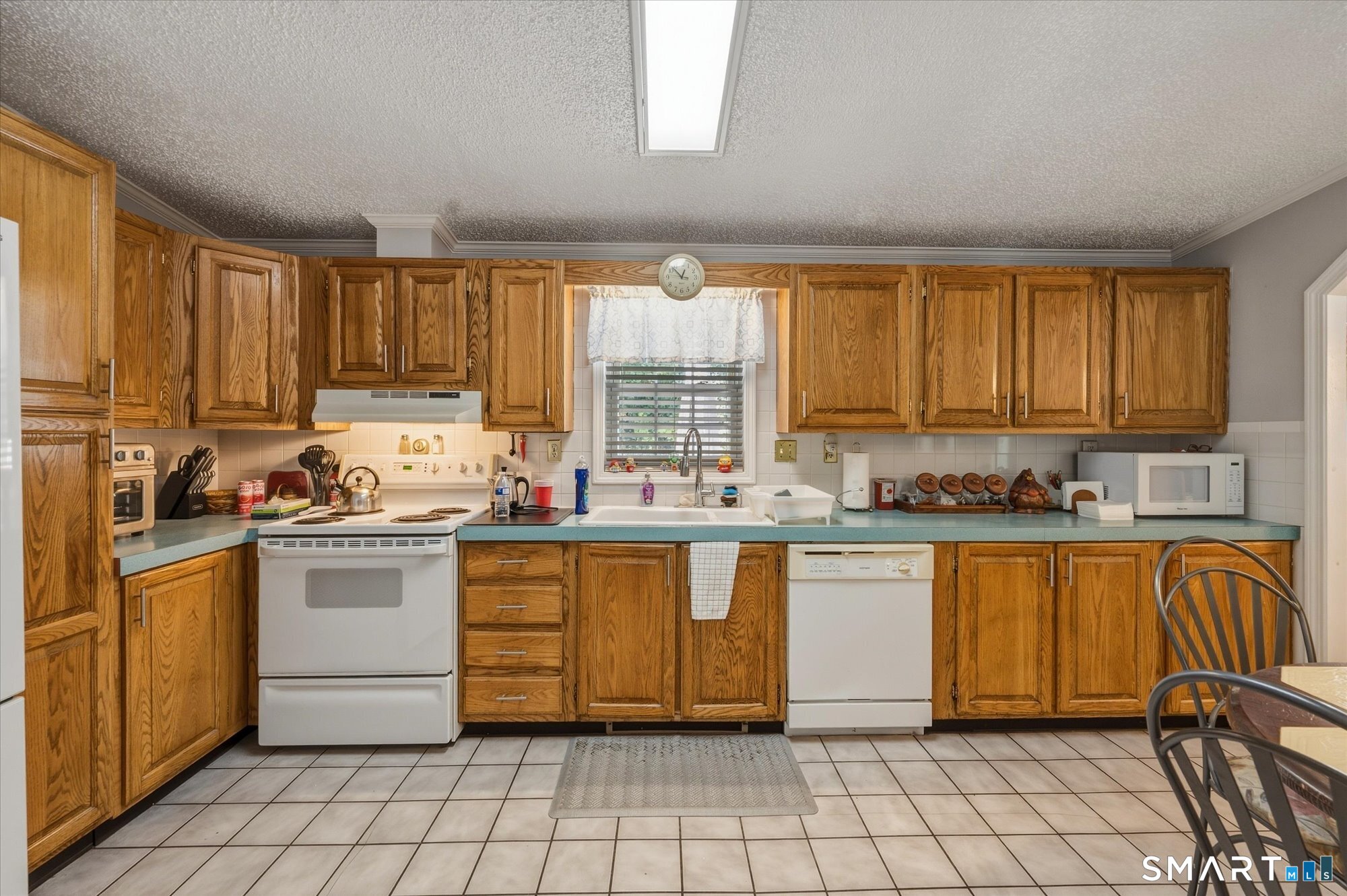 1190 North High Street photo 10