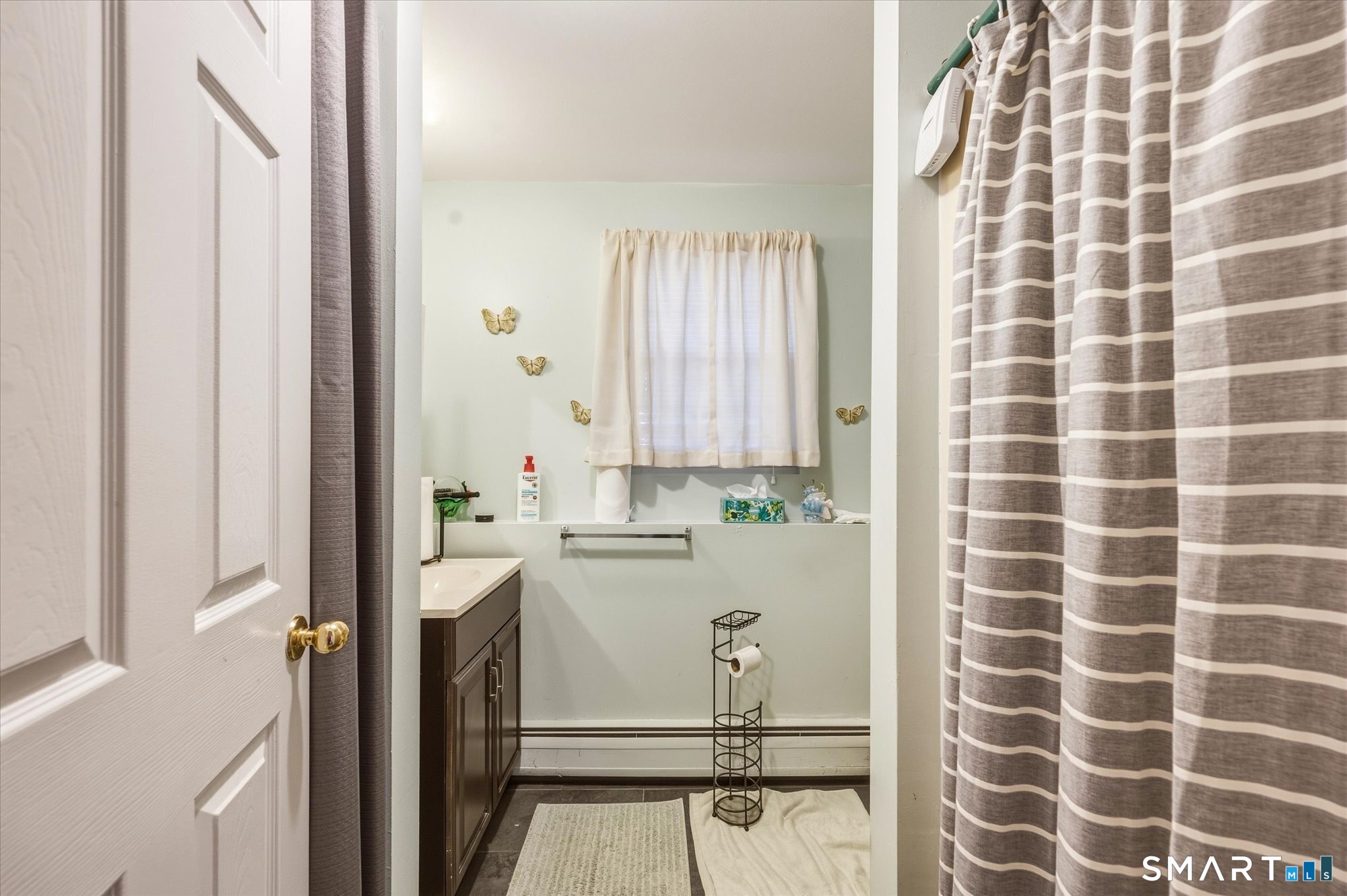 1190 North High Street photo 29