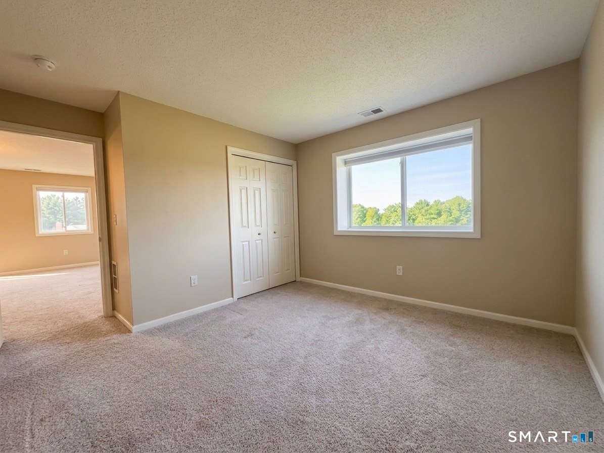 802 Summer Hill Drive Unit #802 photo 12