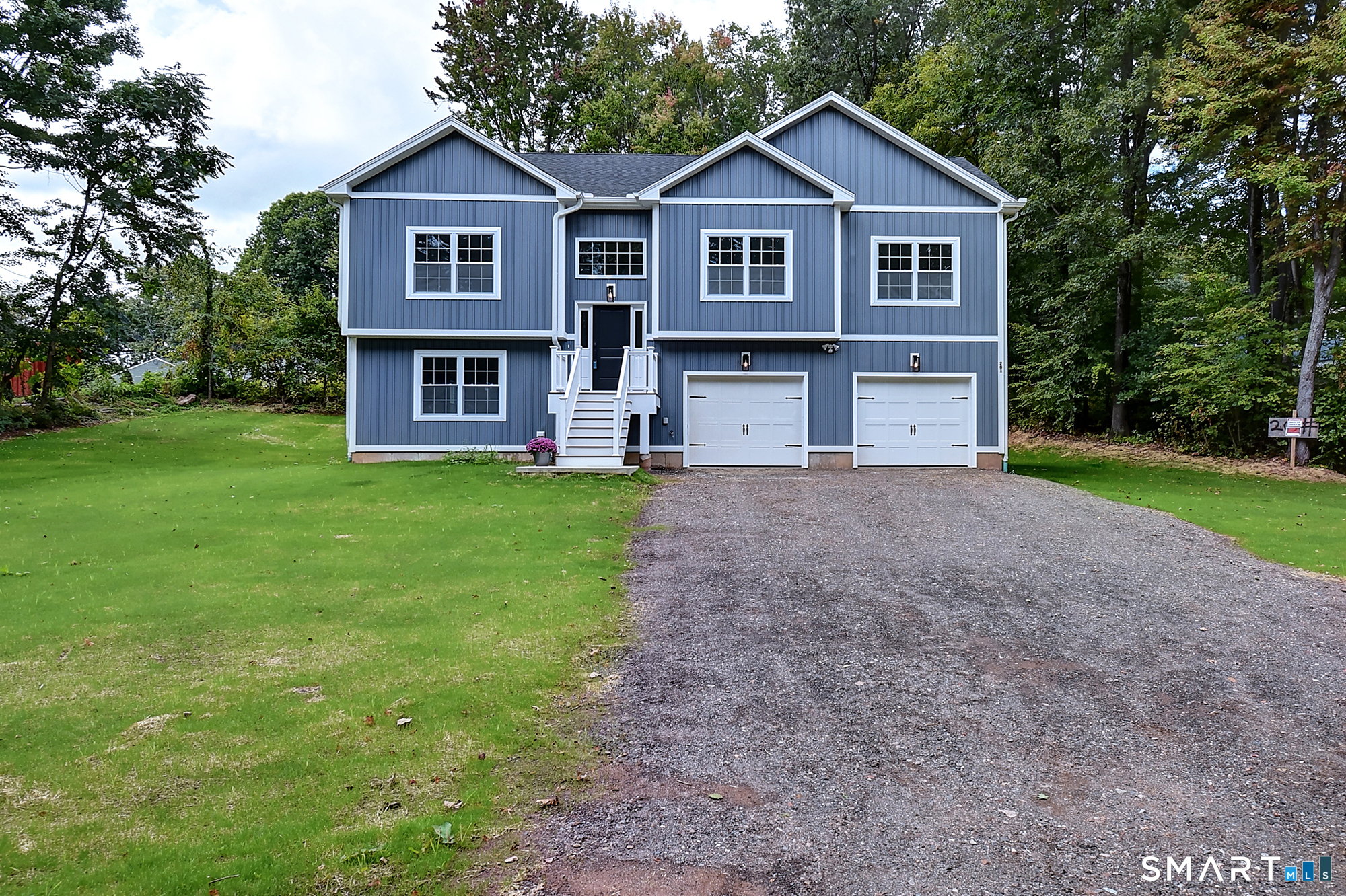 201 Medford Street photo 36