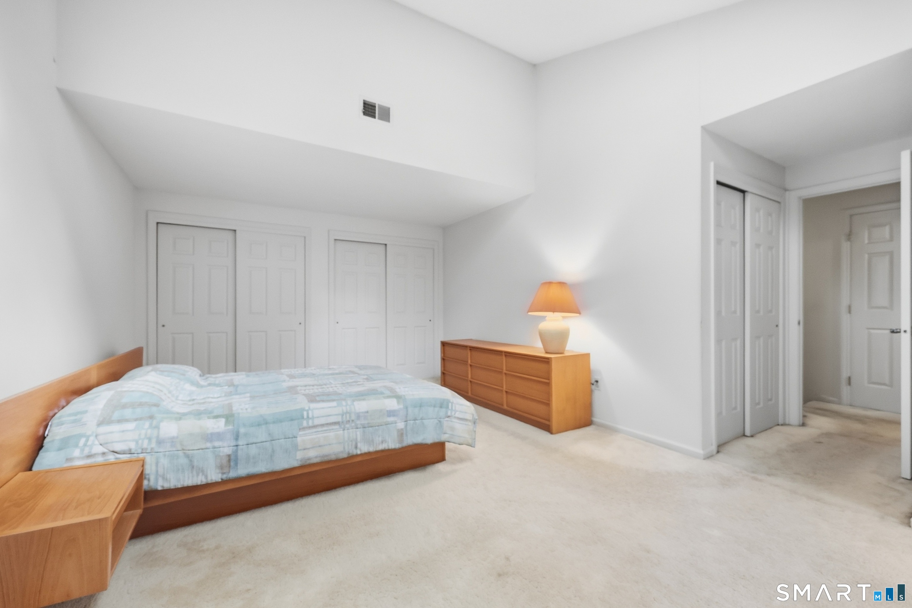 157 Brighton Circle photo 17
