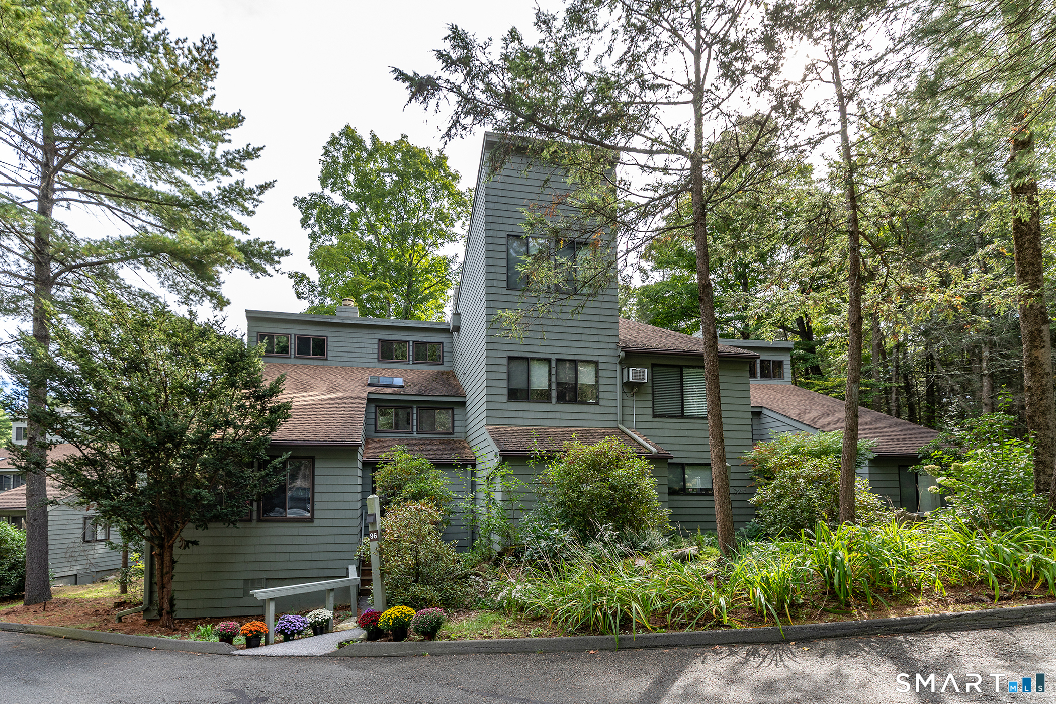 96 Woodside Circle Unit #96 photo 27