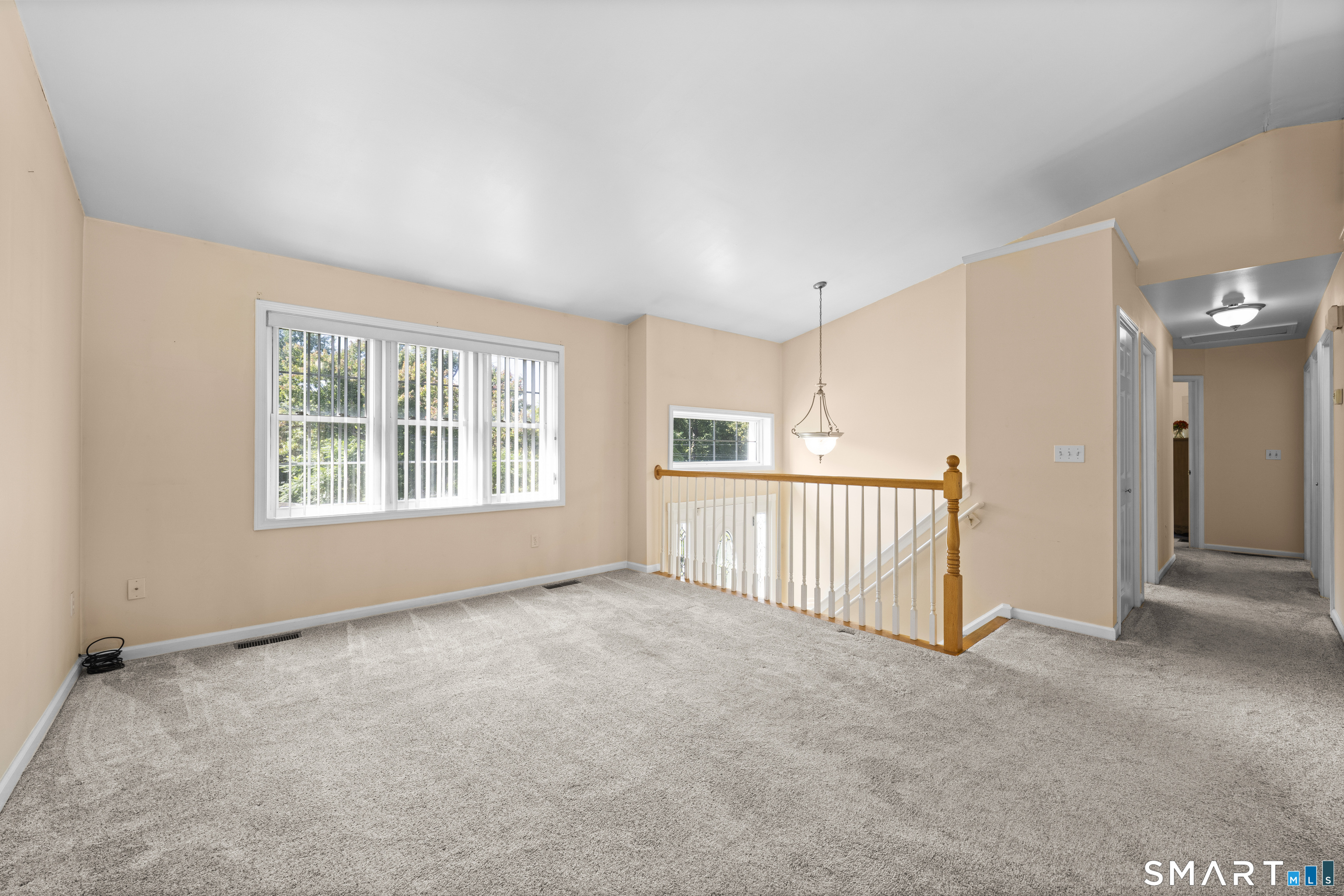 162 Hillcrest Avenue photo 6