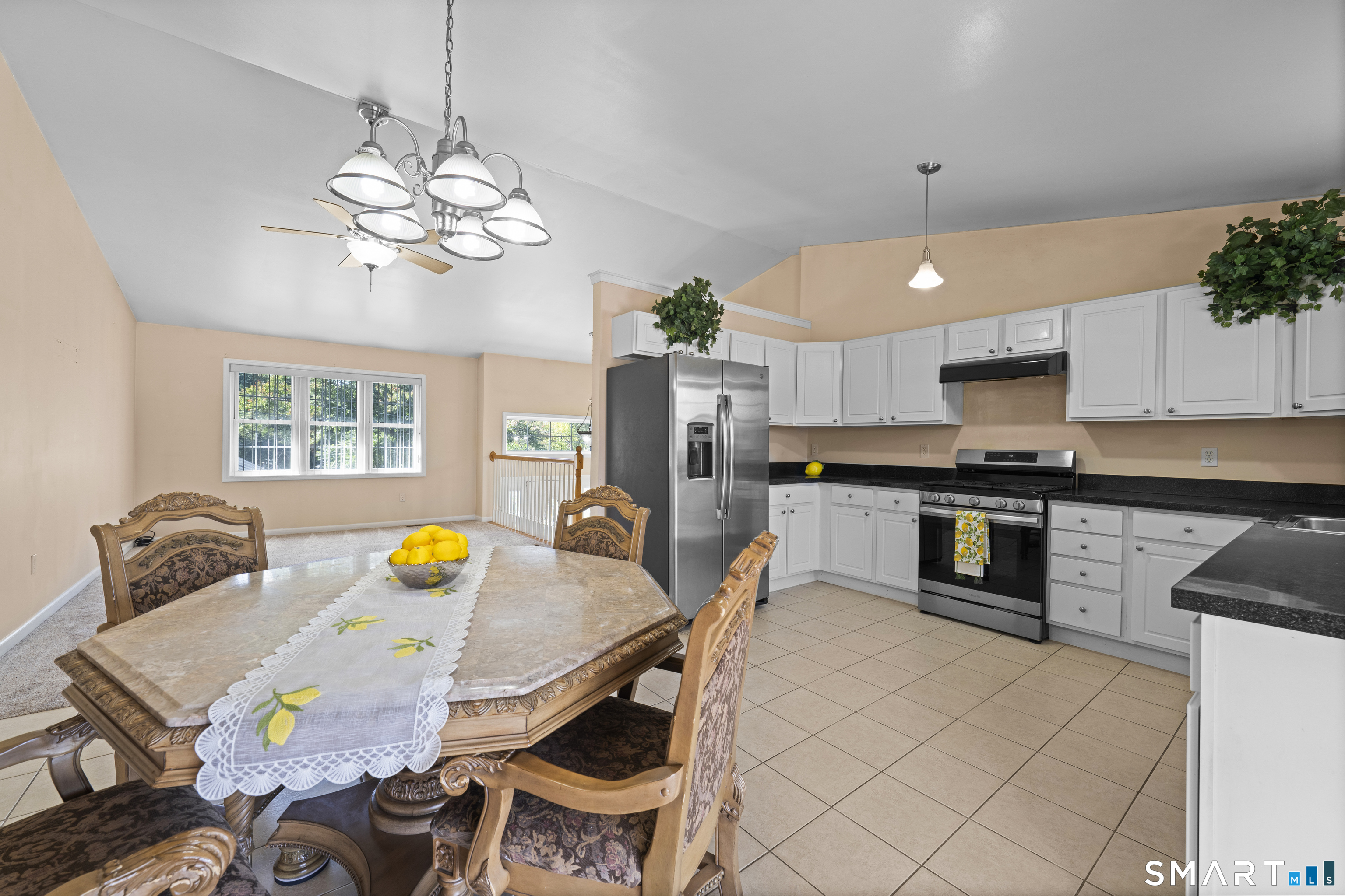 162 Hillcrest Avenue photo 8
