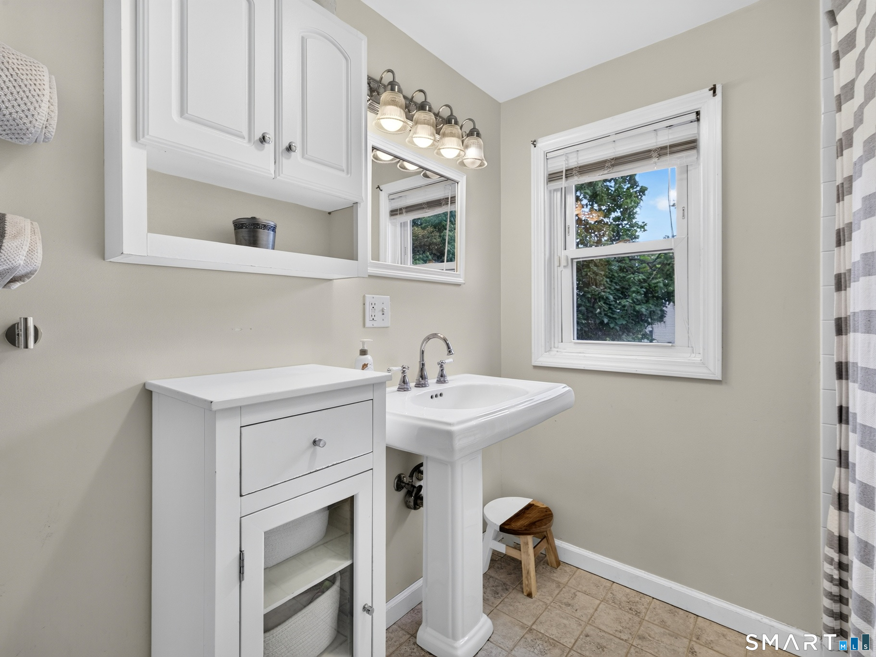 5 Doty Place photo 24