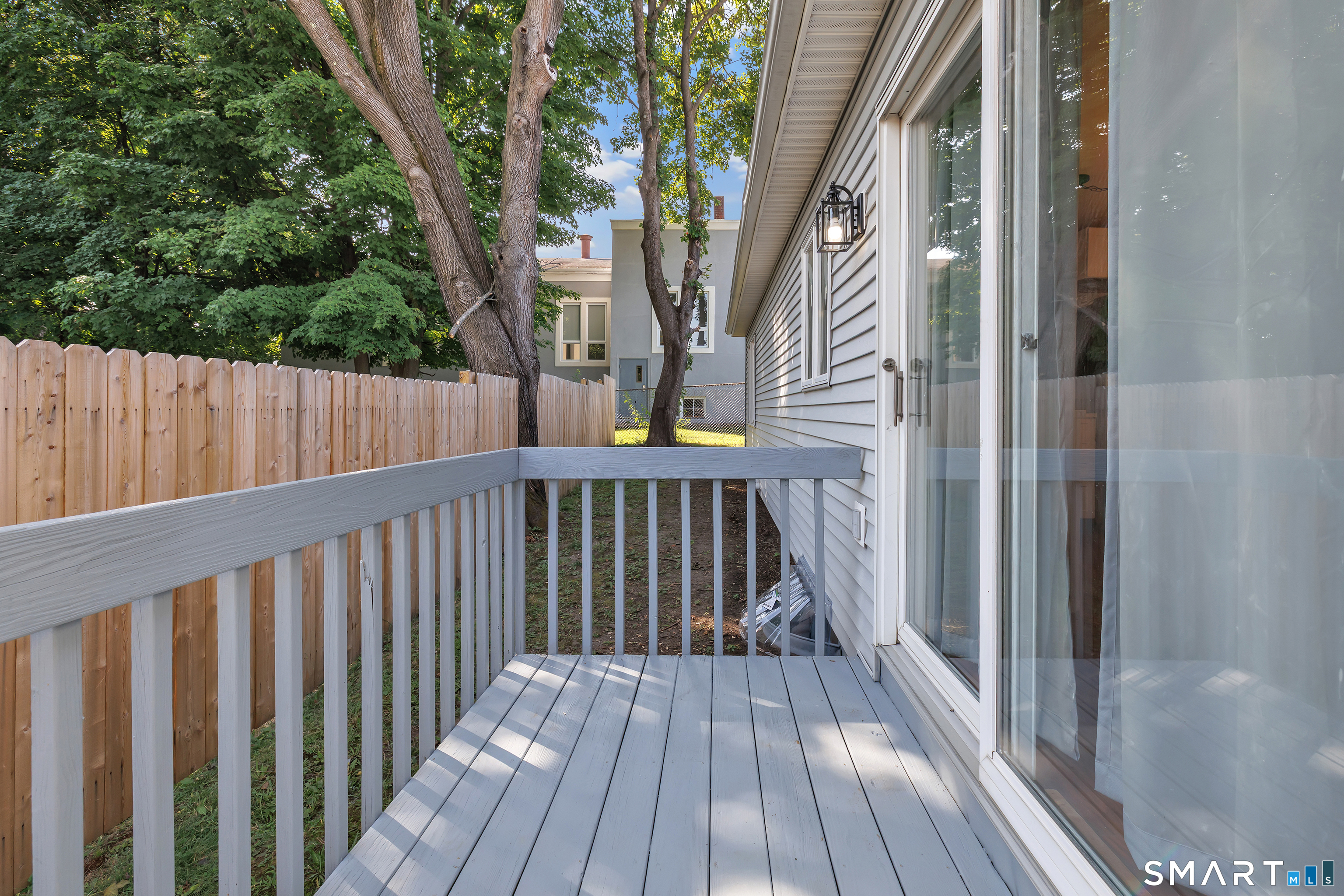 115 Beechwood Avenue photo 24