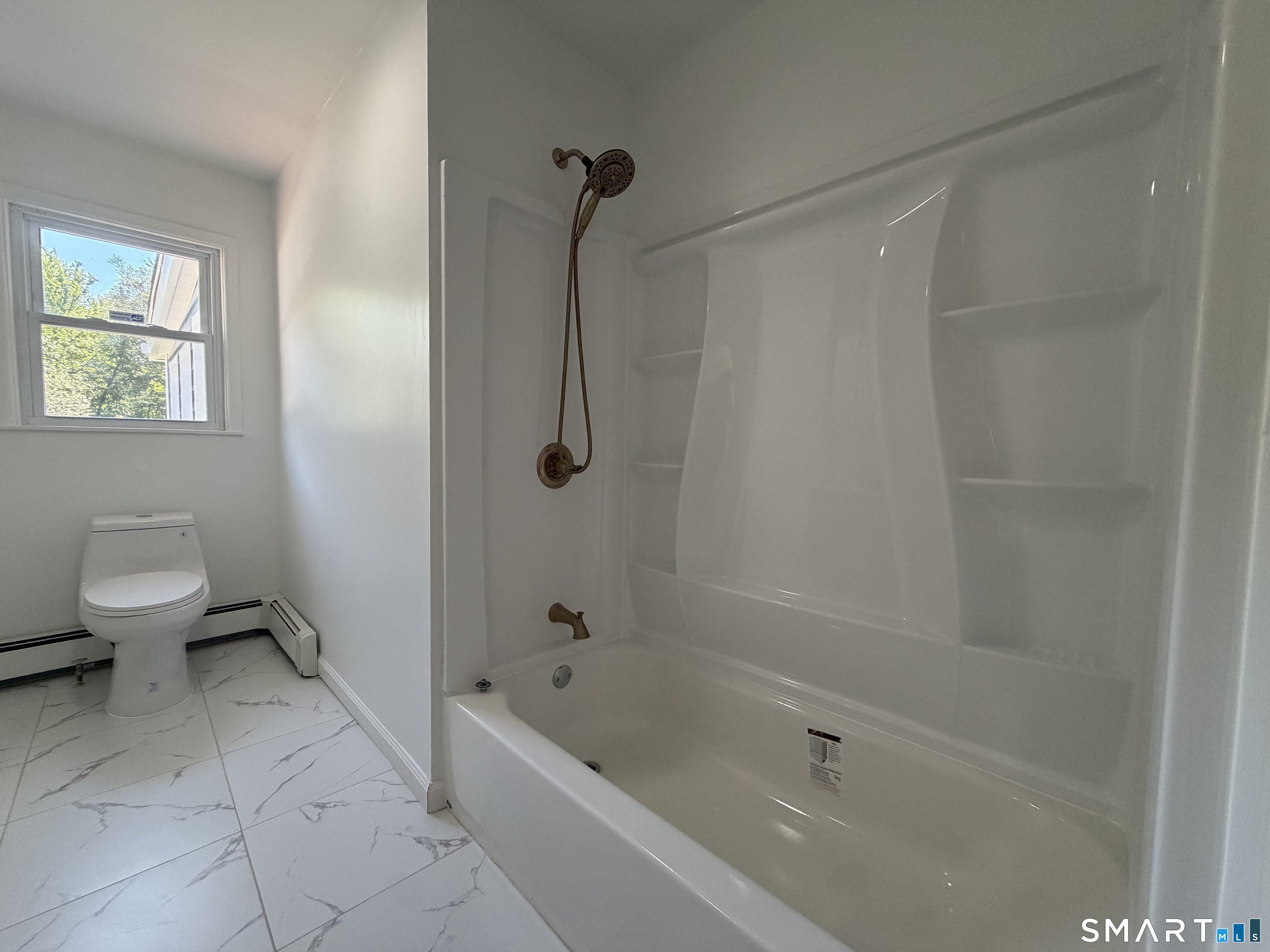 762 Woodin Street photo 12