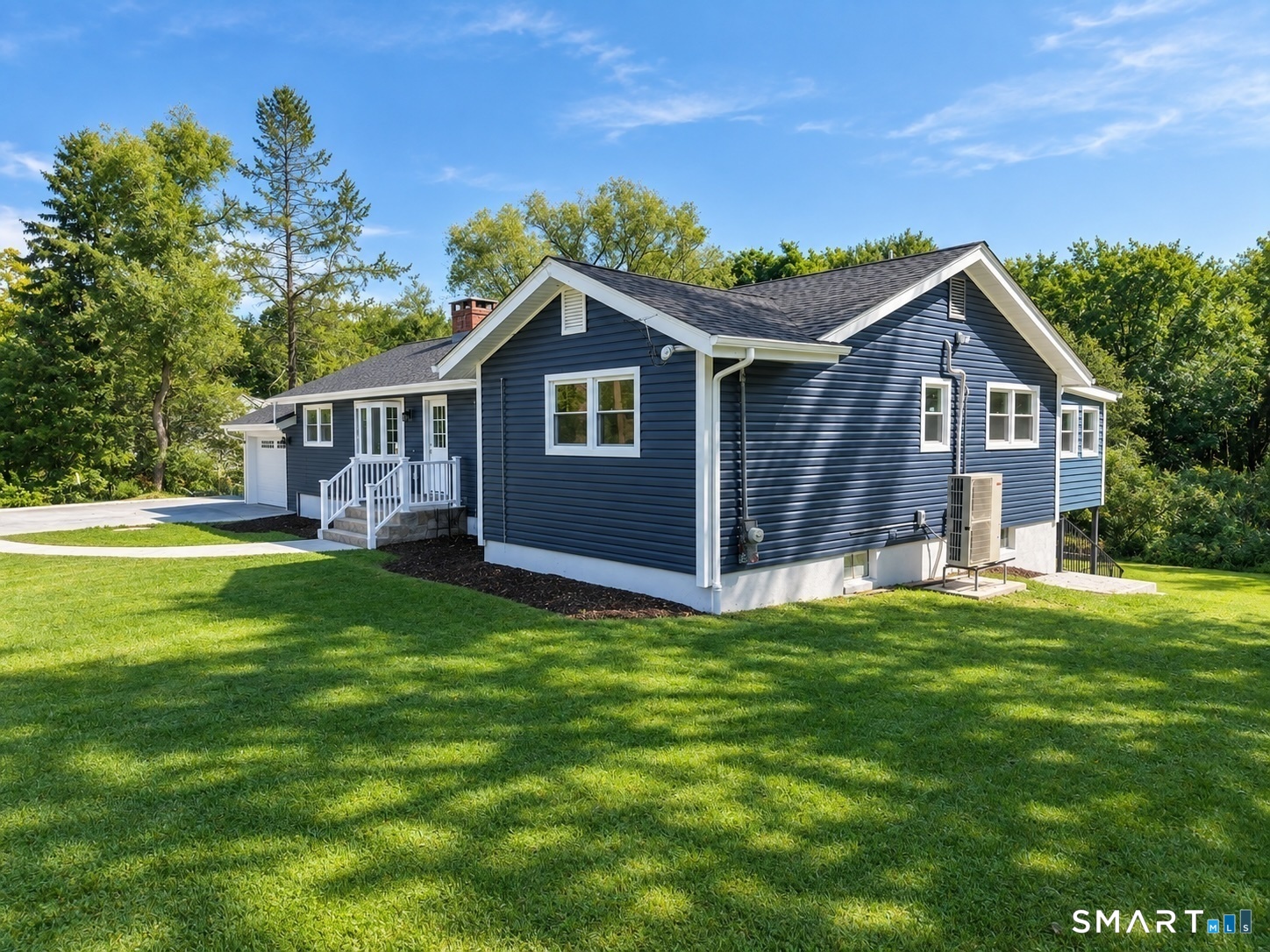 762 Woodin Street photo 25