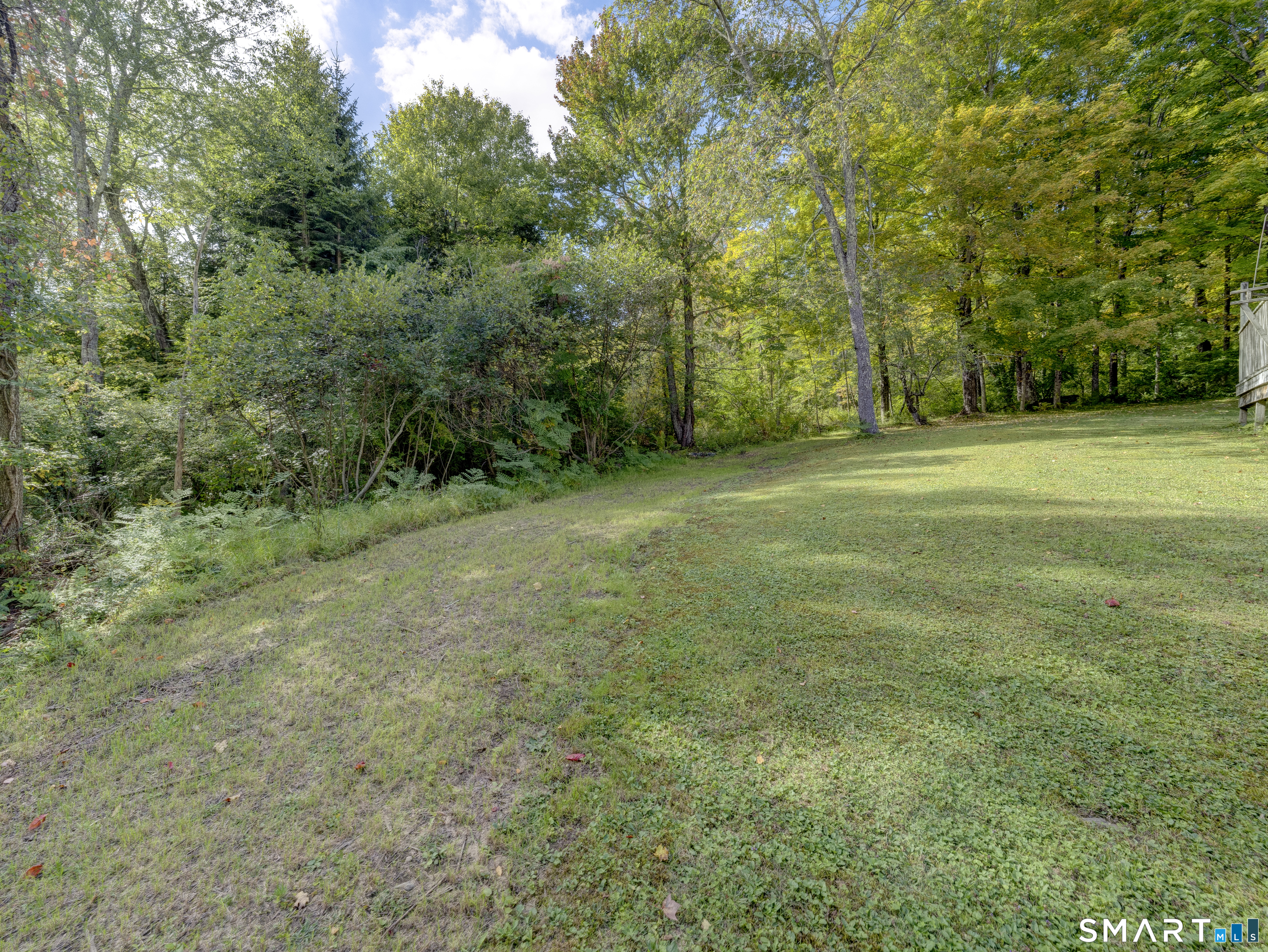 83 Old Mount Tom Road photo 28