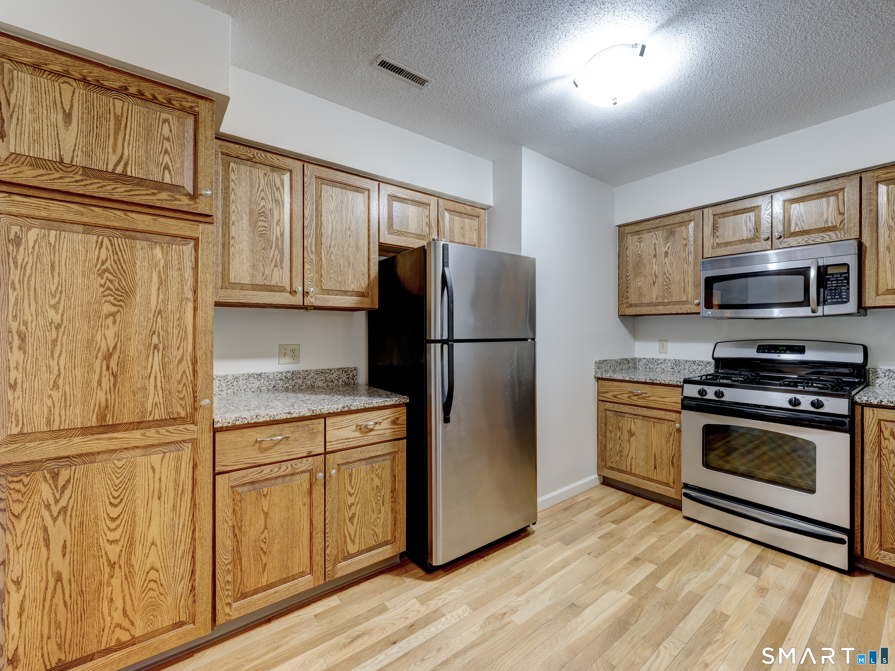 118 Mill Lane Unit #118 photo 8
