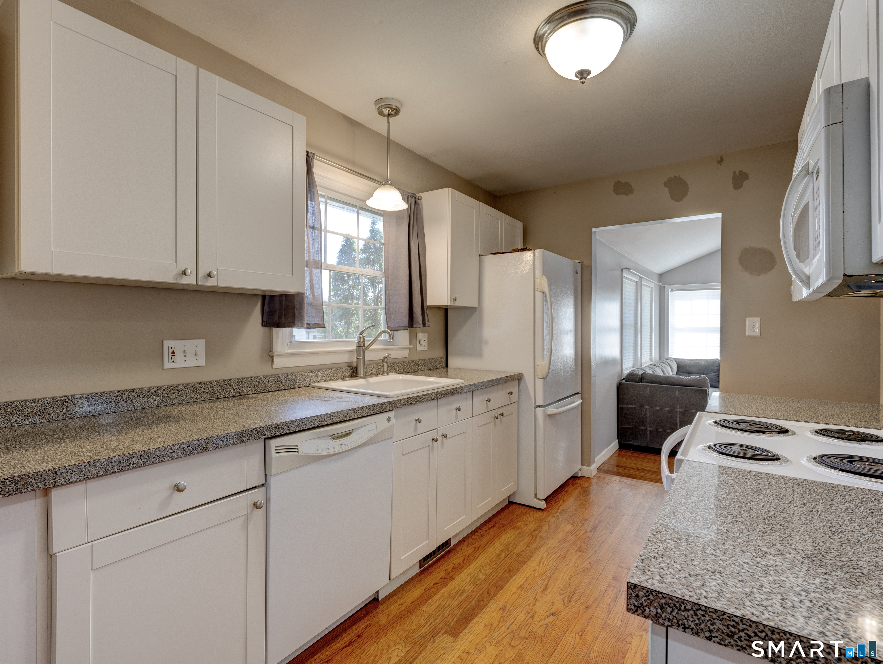 495 Fort Hale Road photo 16