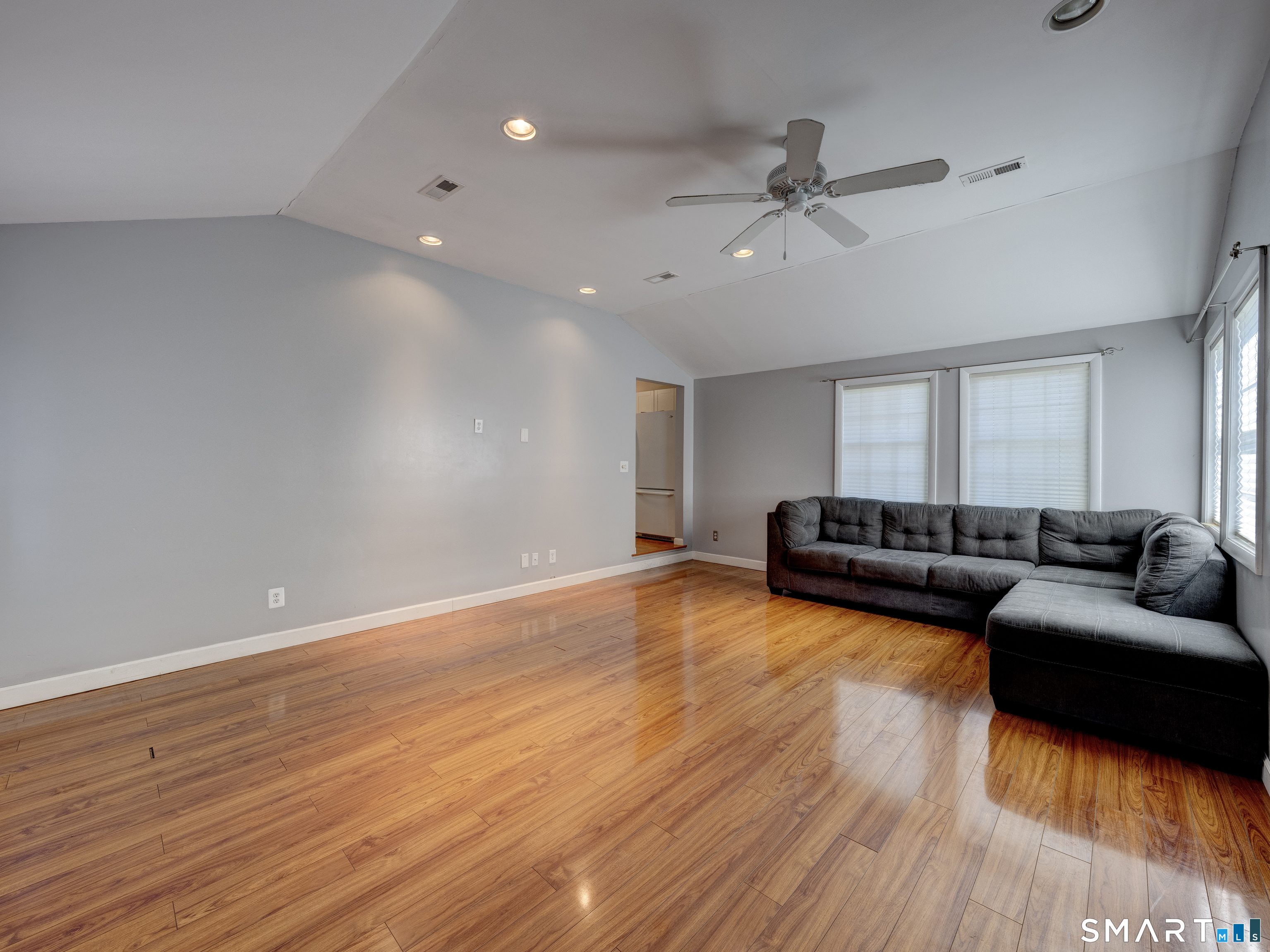 495 Fort Hale Road photo 22
