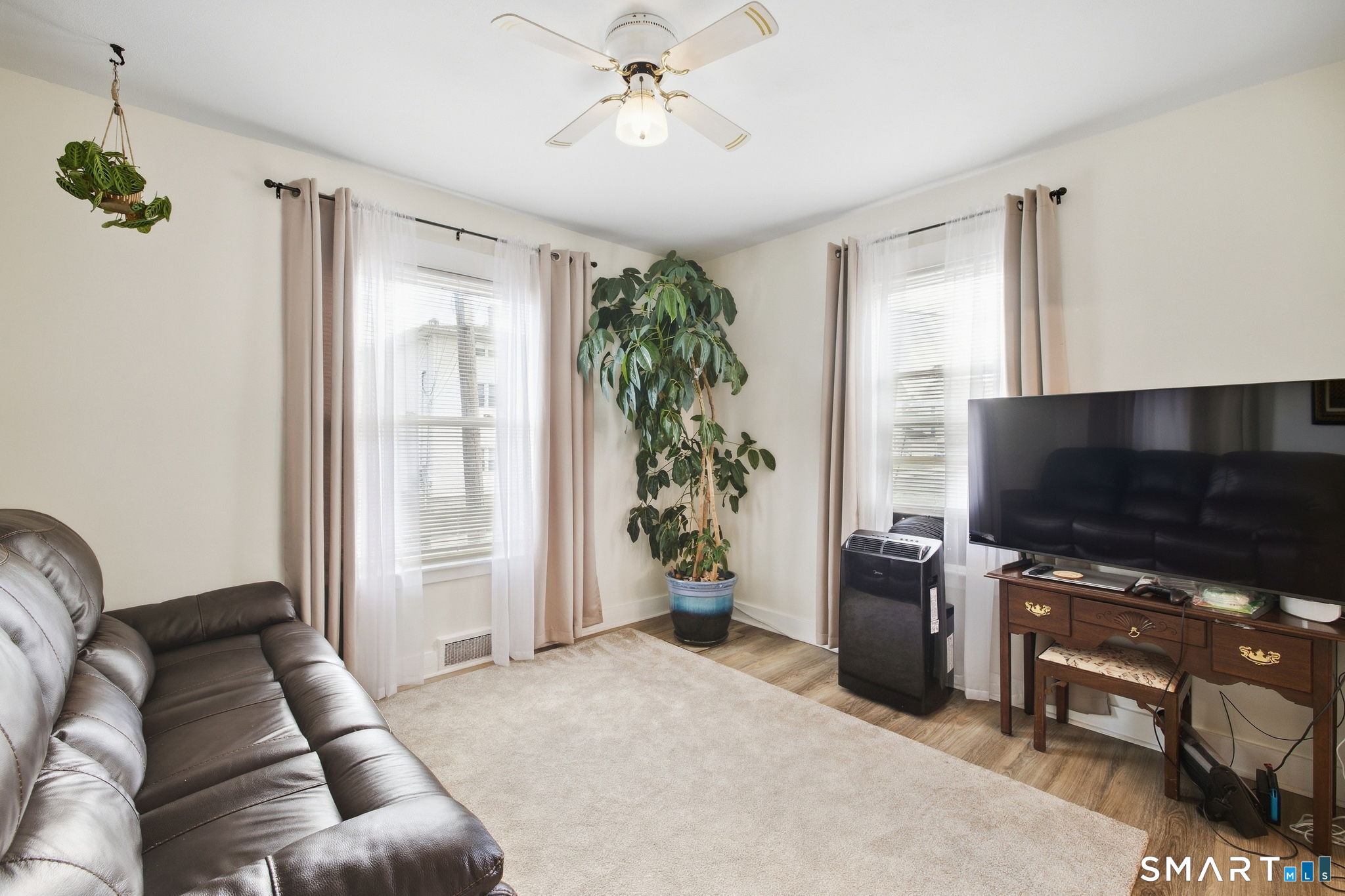 32 Jubilee Street photo 13
