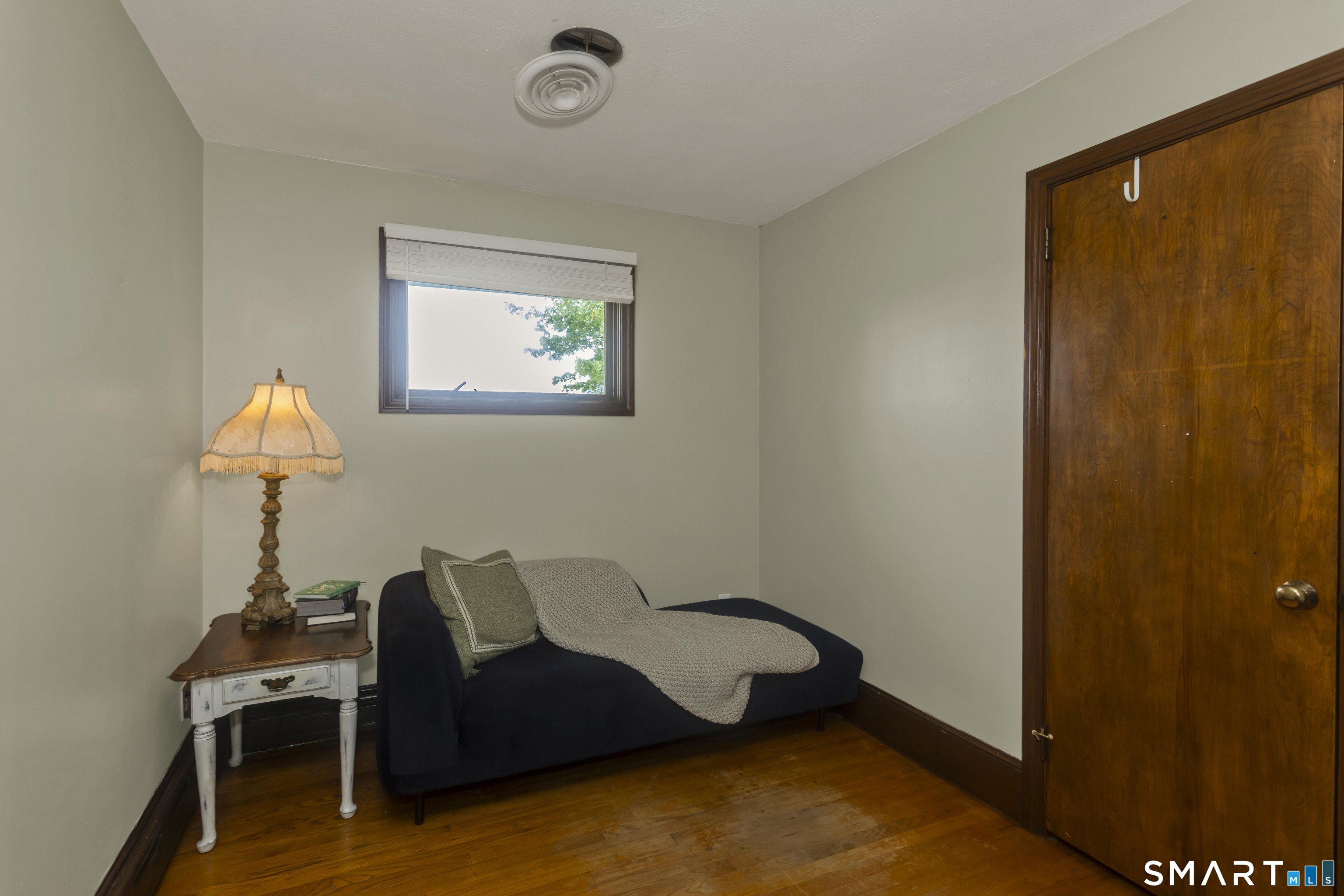 890 North Street photo 25