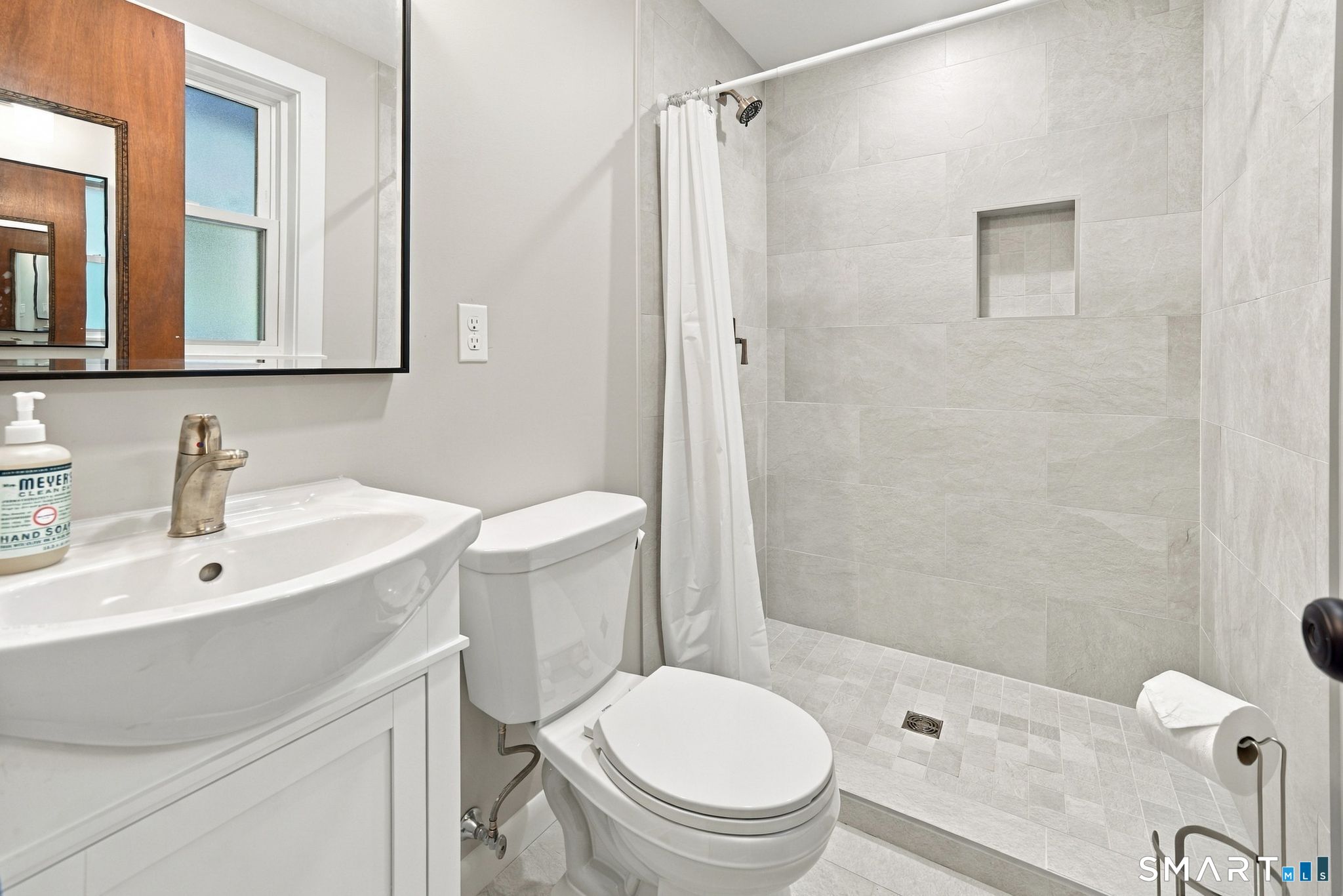 120 Hyde Road photo 26