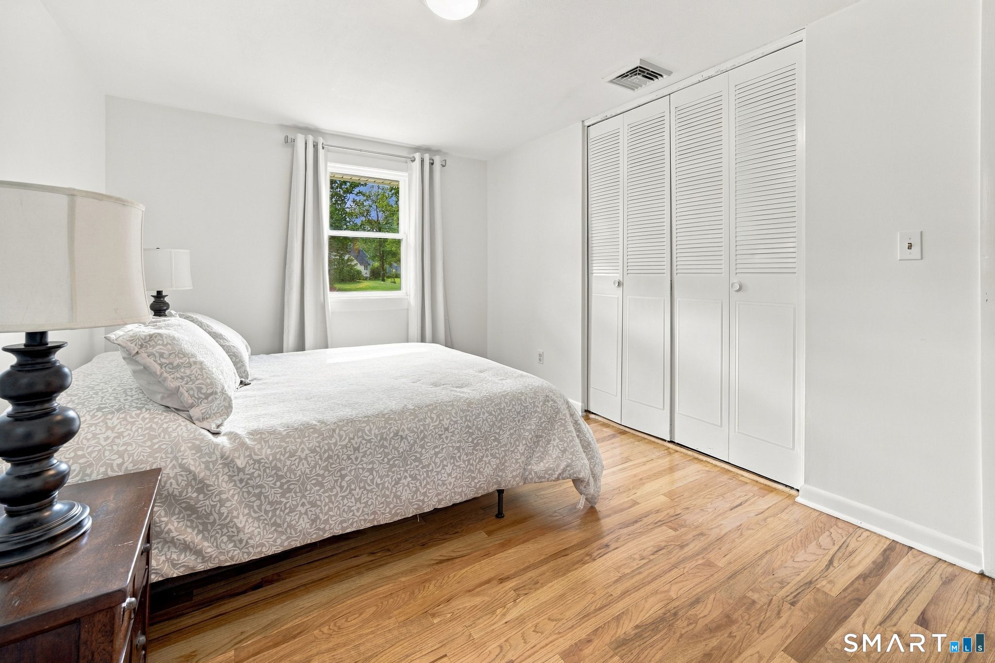 120 Hyde Road photo 28