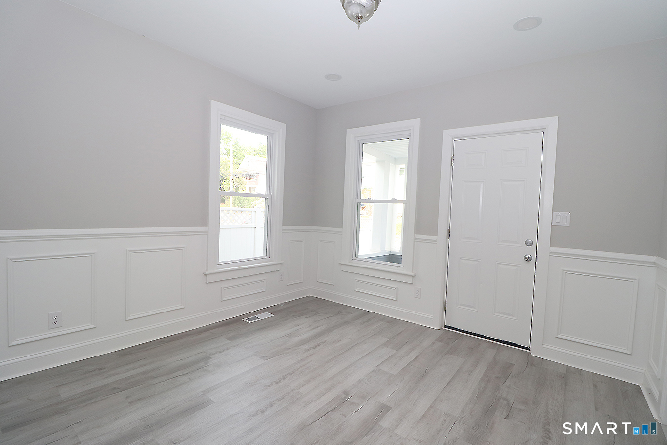 218 East Pearl Street photo 5