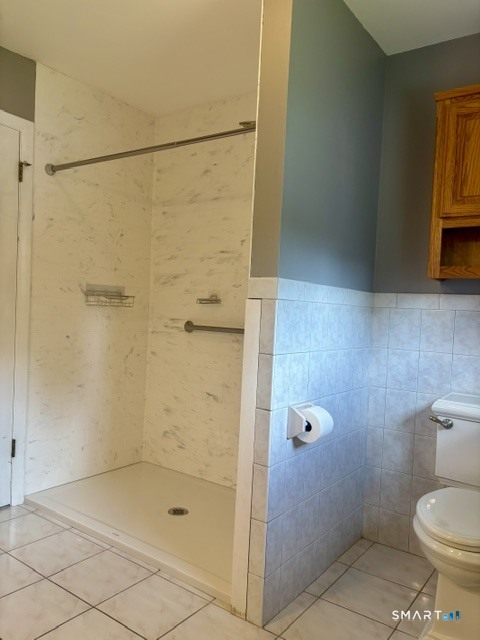 129 Oldham Avenue photo 12