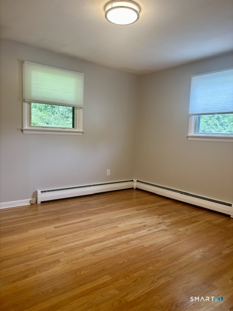 129 Oldham Avenue photo 19