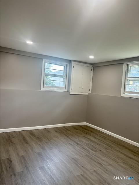 129 Oldham Avenue photo 21