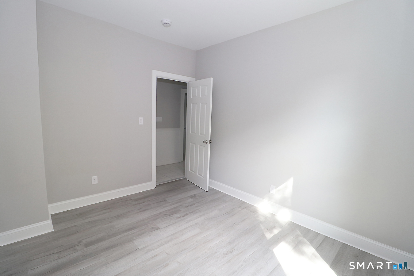 218 East Pearl Street photo 16