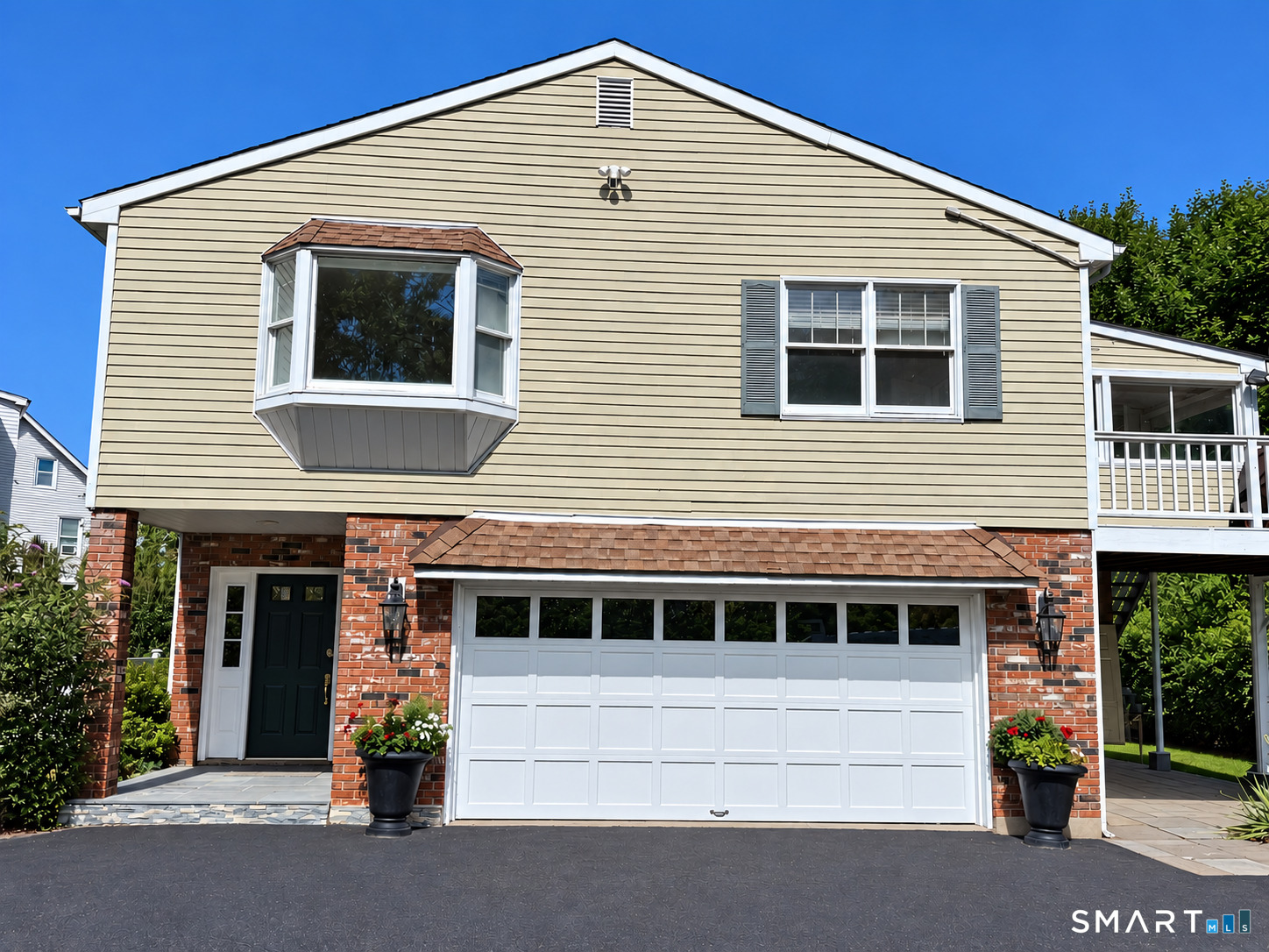 Photo 24 of Single family home for sale at 12b Cross Ln, Cos Cob, CT 06807 | MLS# 24205154 | Listing updated on 2026-09-24