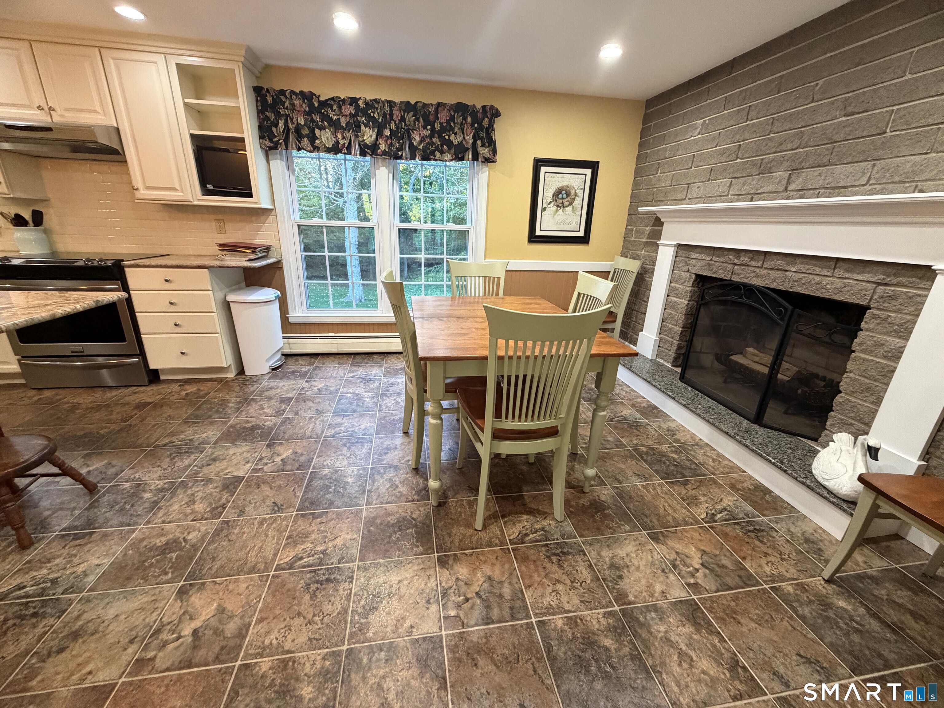 26 Fern Drive photo 6
