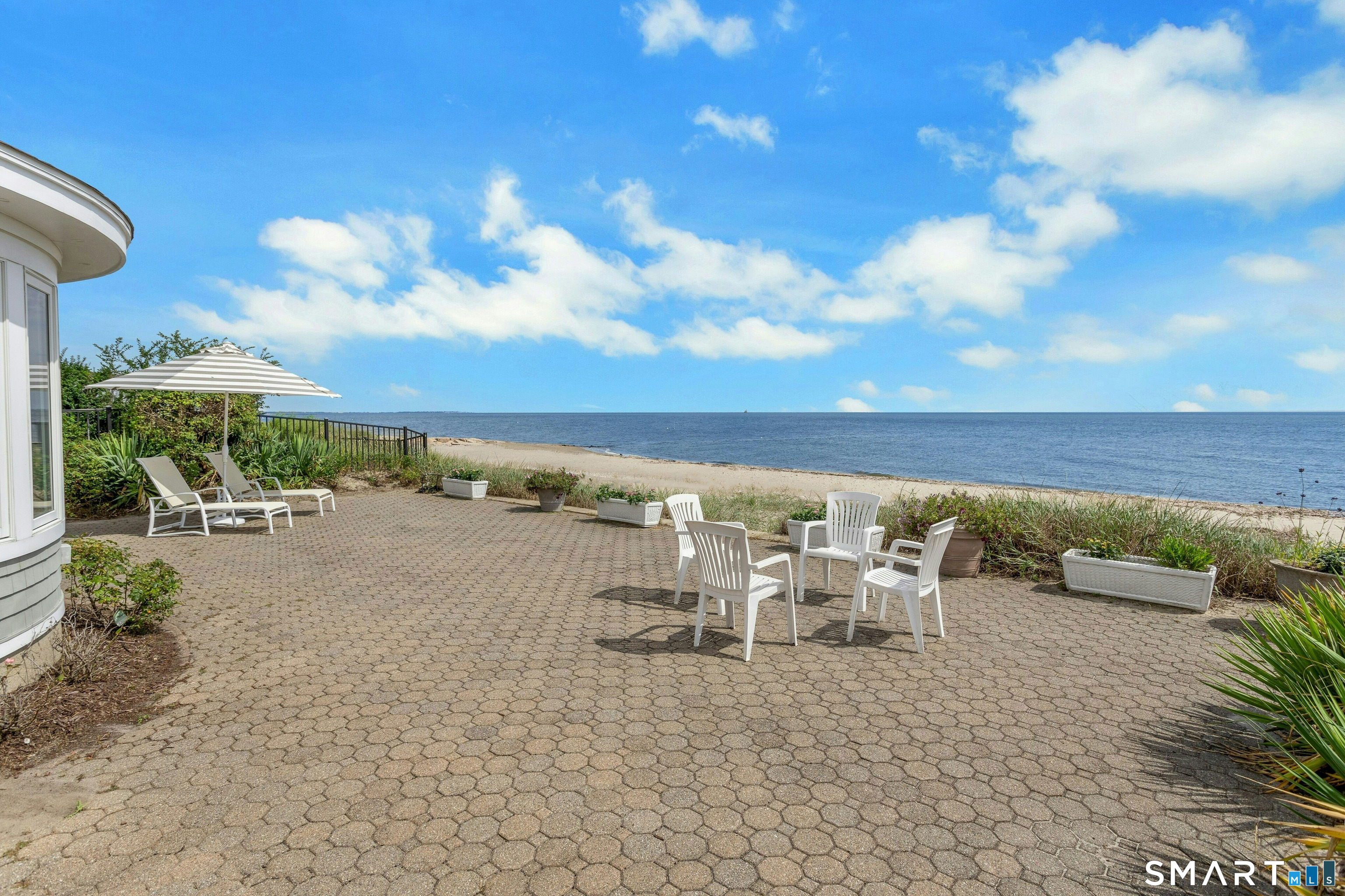 1845 & 1859 Fairfield Beach Road photo 32