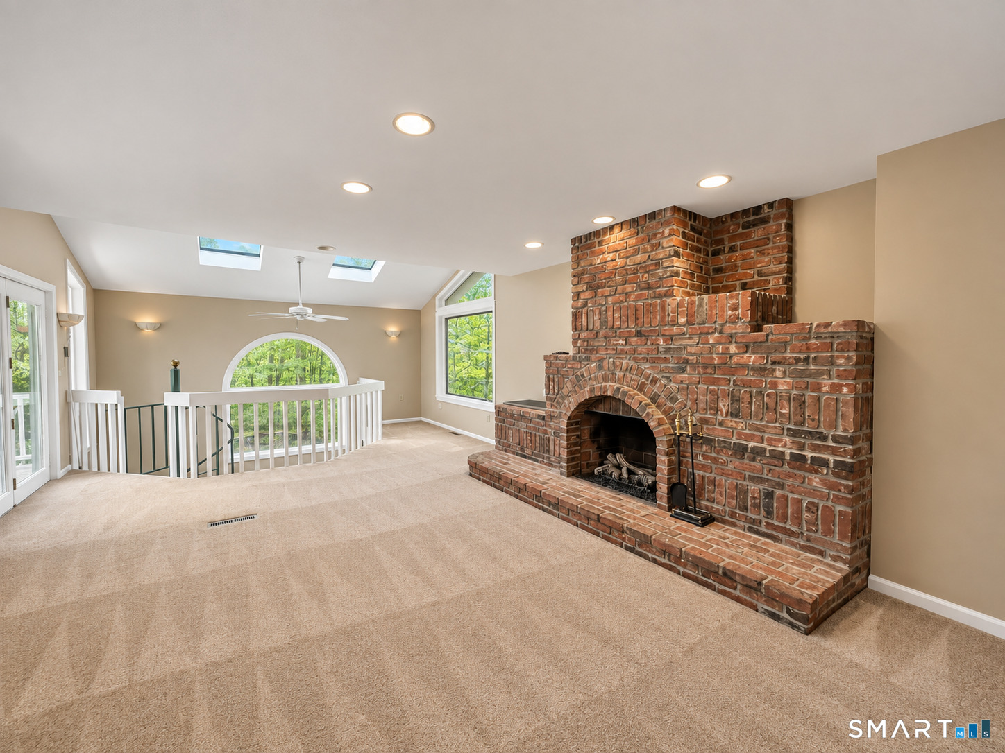 38 Twin Lakes Drive photo 9