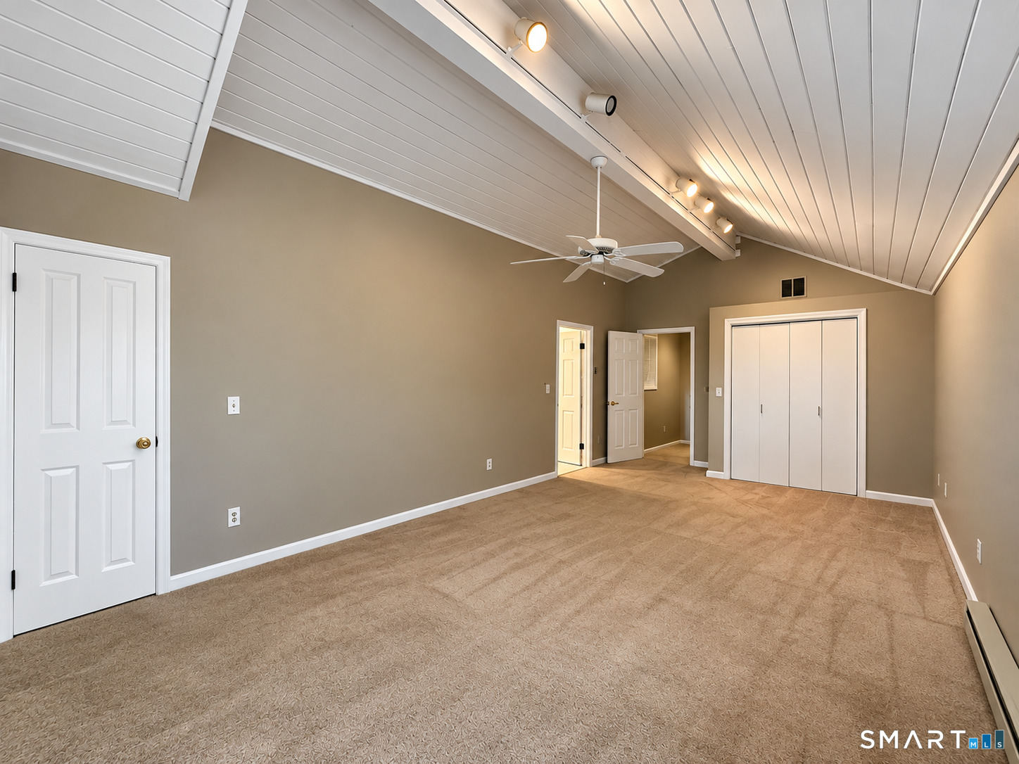 38 Twin Lakes Drive photo 15
