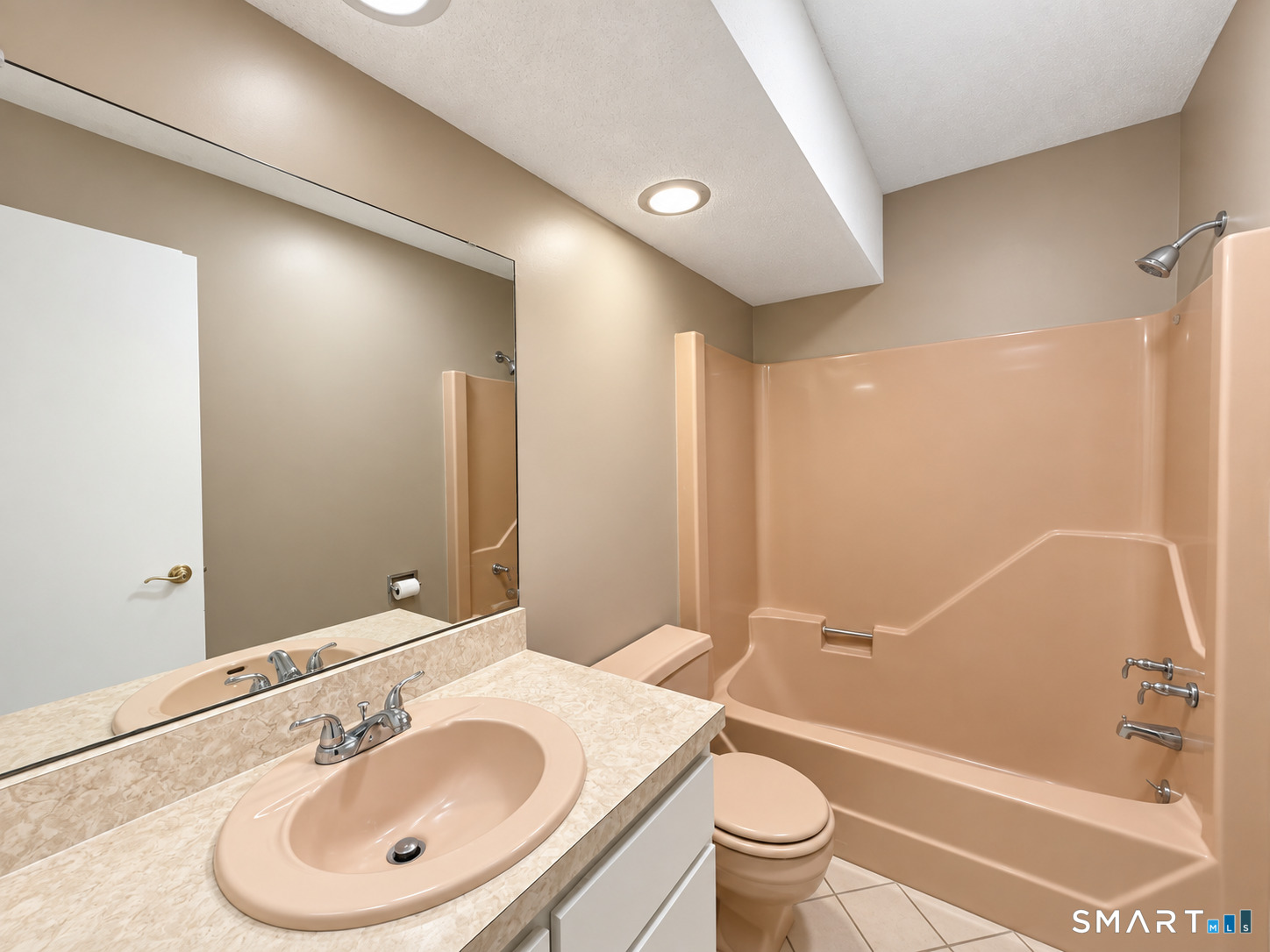 38 Twin Lakes Drive photo 20