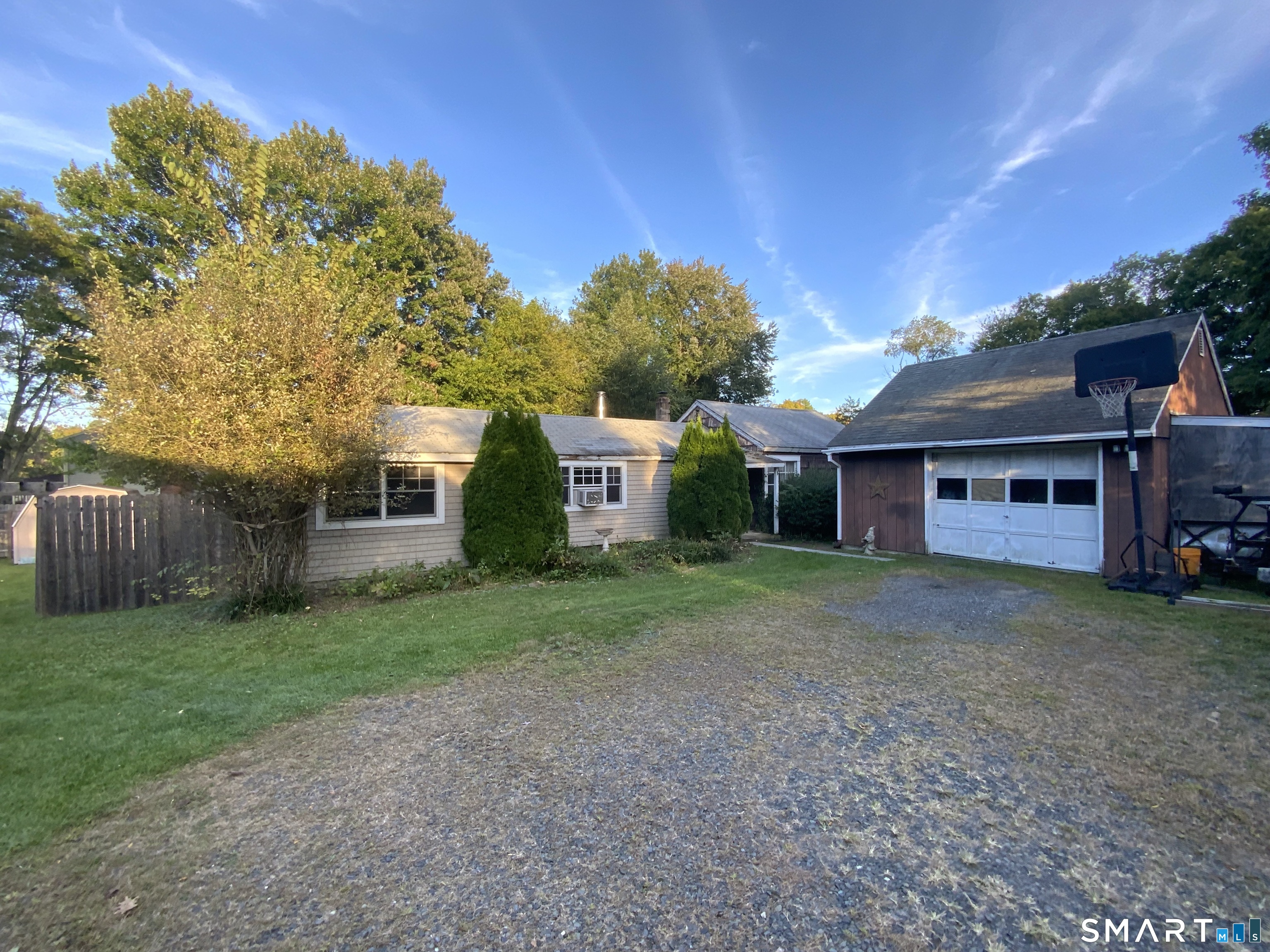32 Depalma Lane