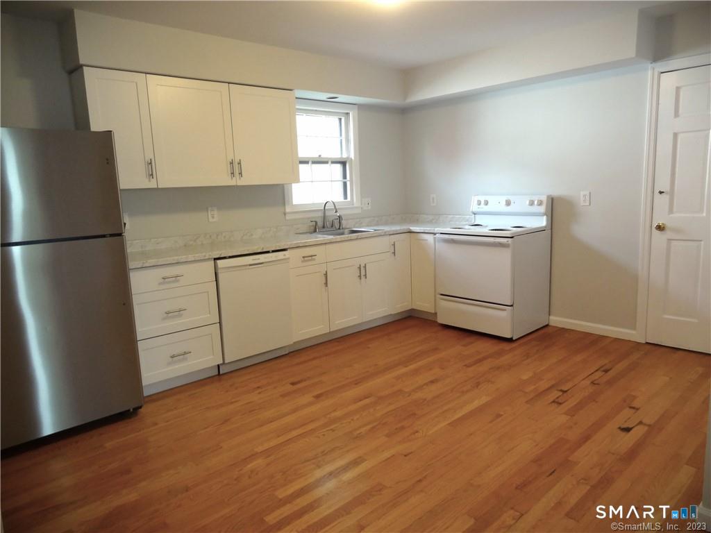 150 Ellsworth Street photo 4