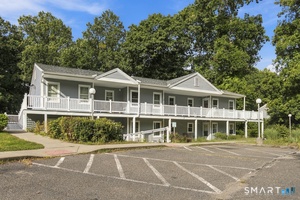 19 Hidden Knolls, Unit 19, Monroe