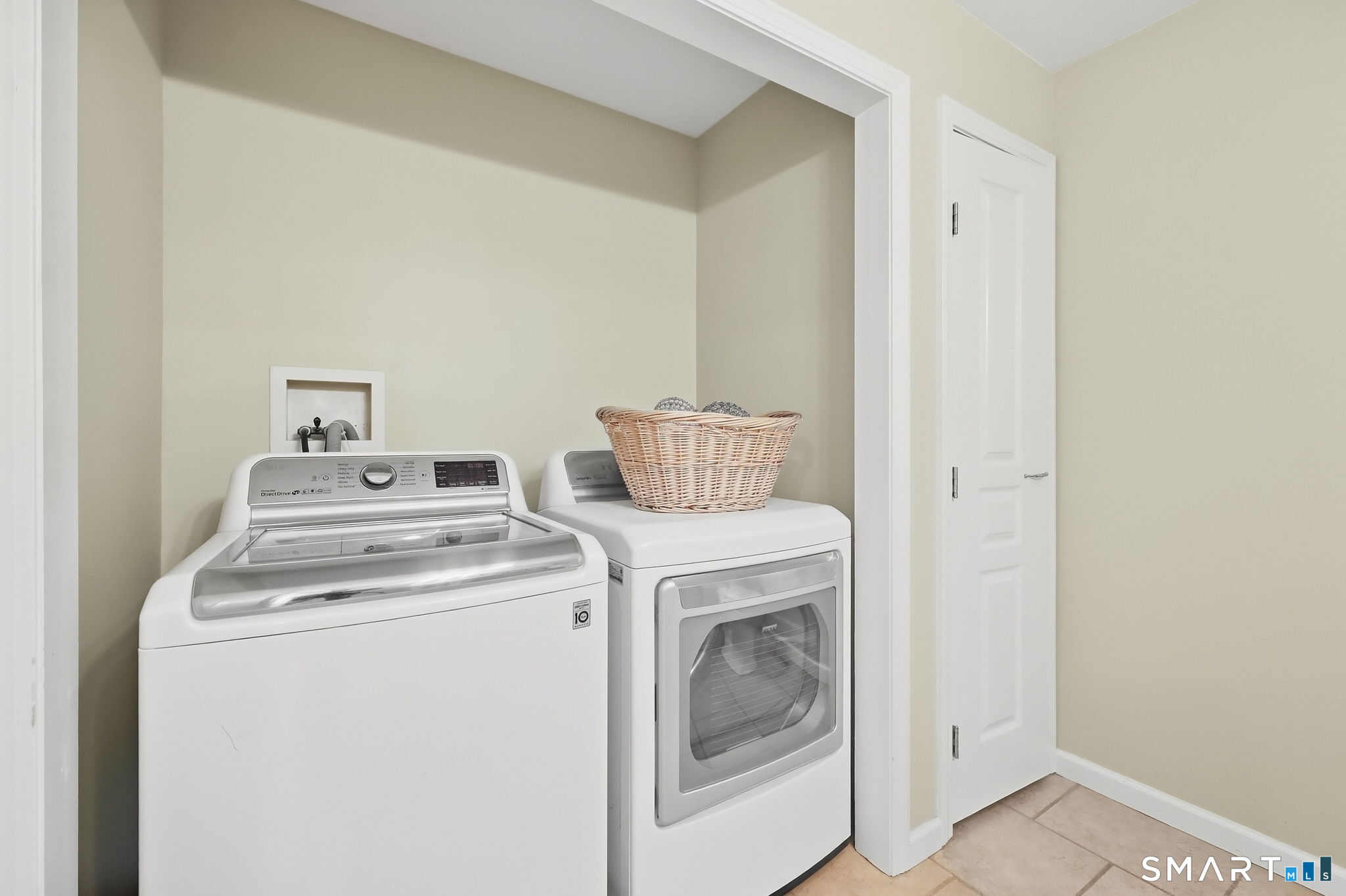 43 Hickory Lane photo 25