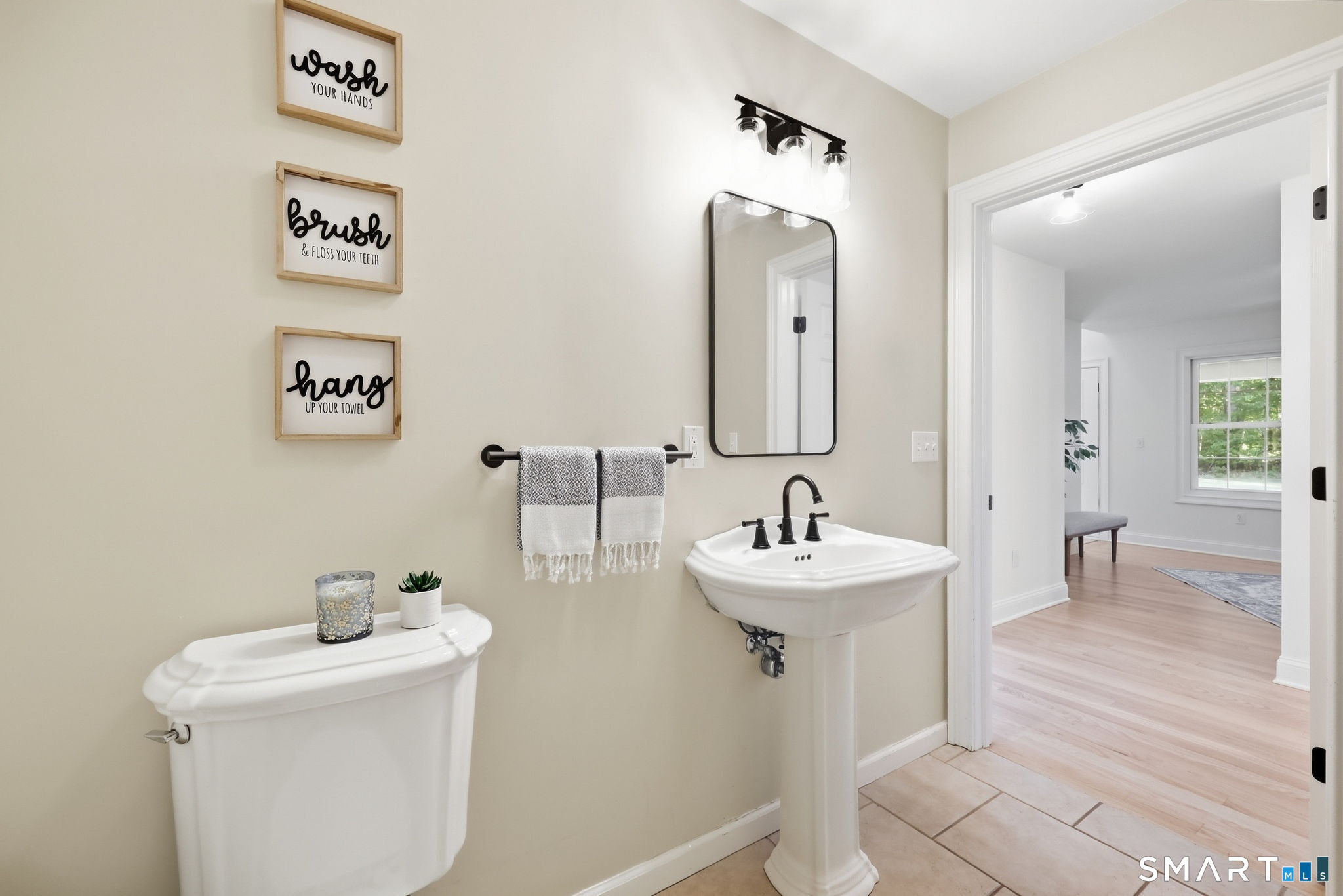 43 Hickory Lane photo 24
