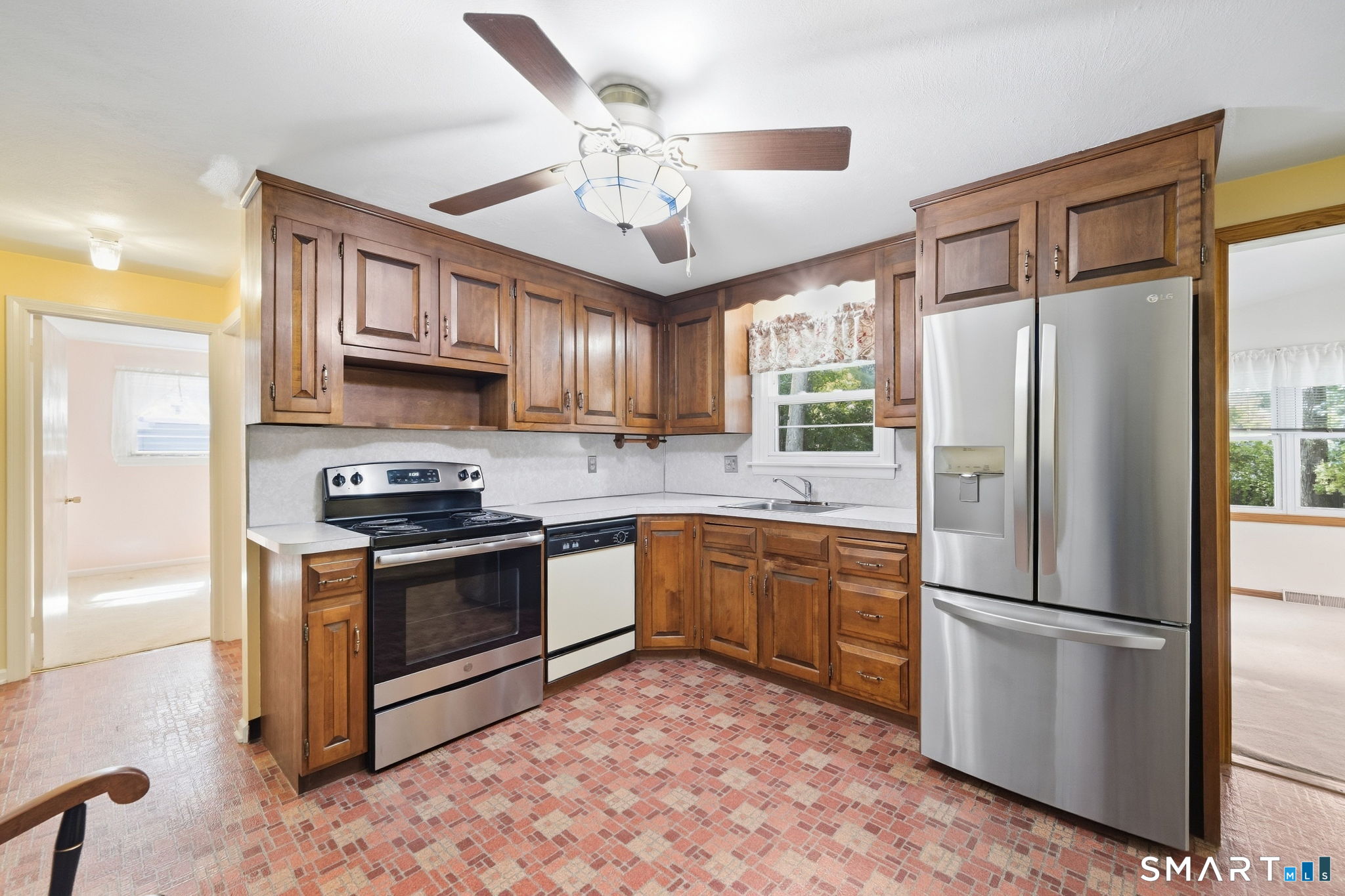 104 Forest Drive photo 12