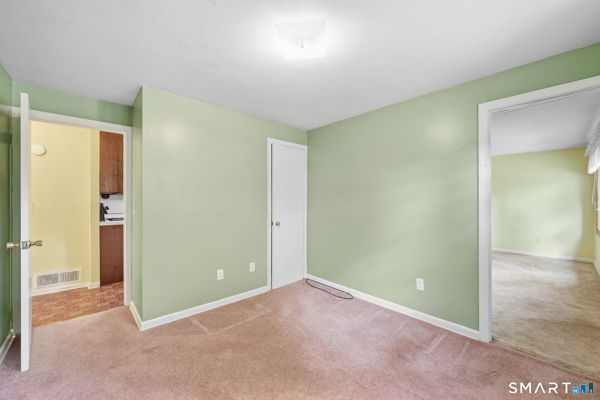 104 Forest Drive photo 16