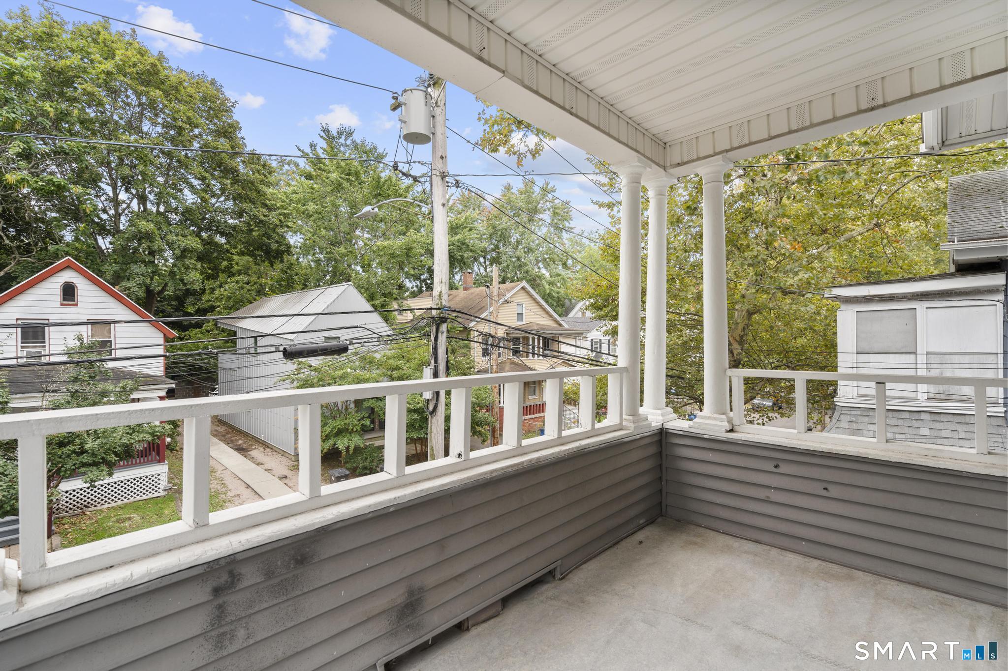 323 West Division Street photo 20