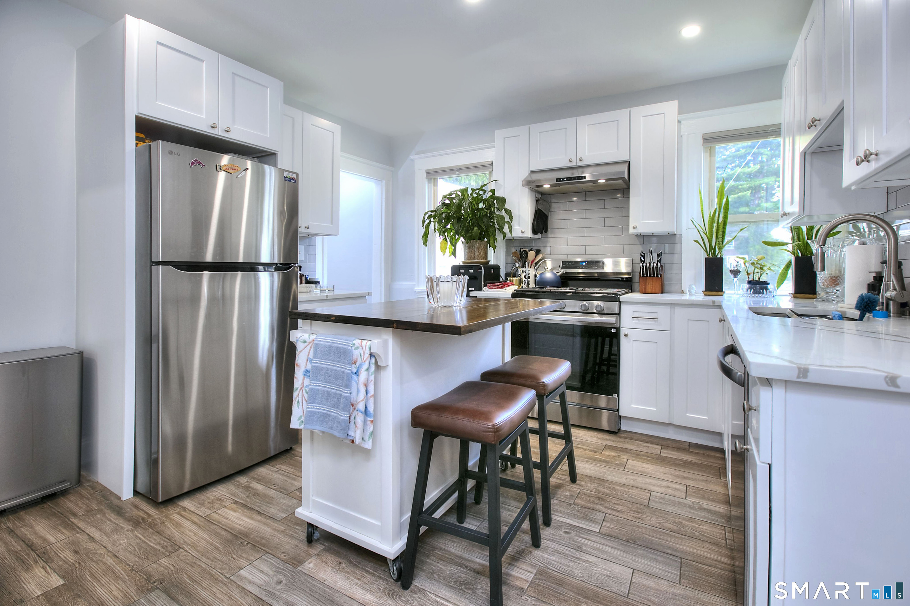 2029 Kings Highway photo 10