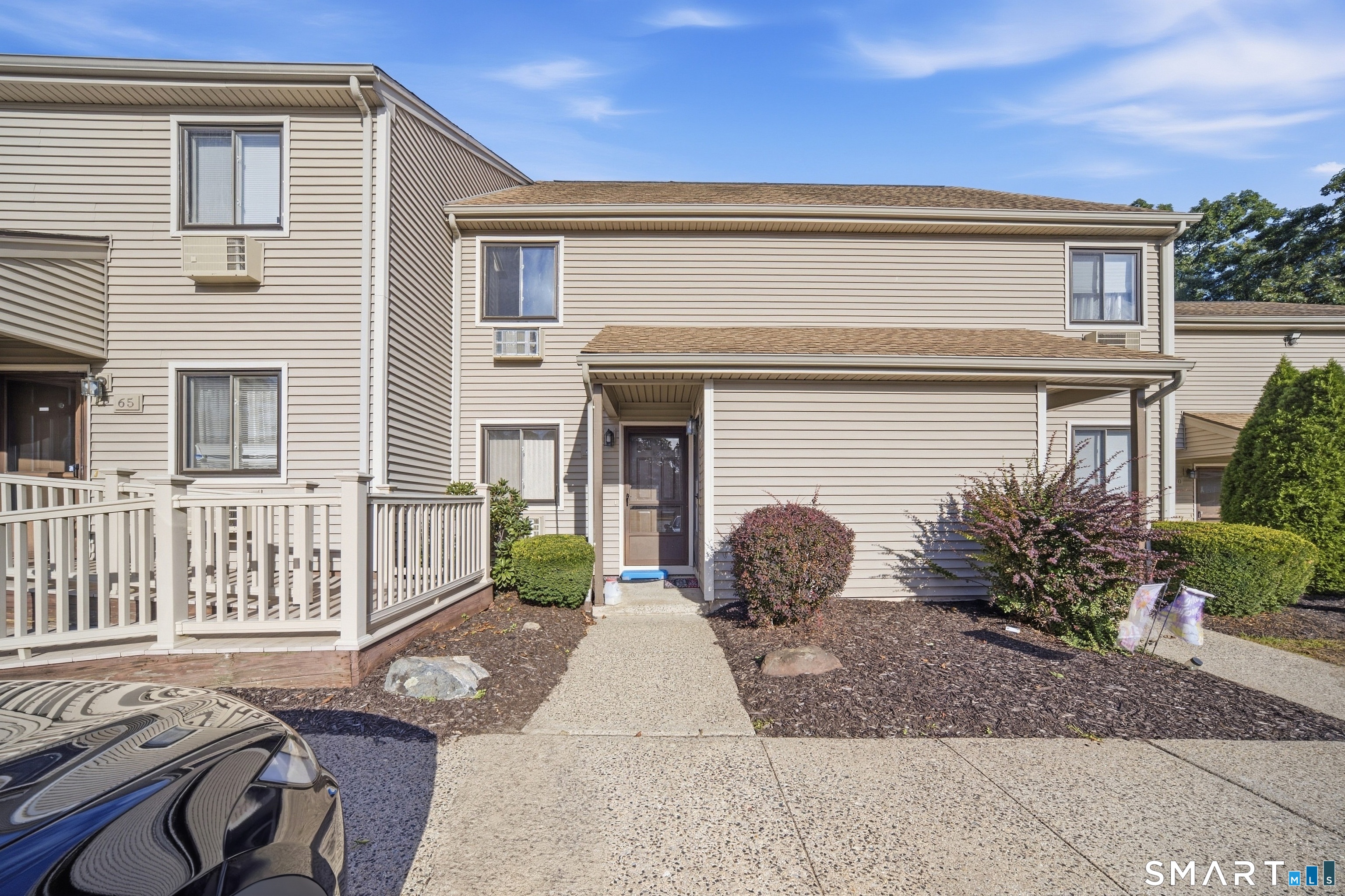 371 Emmett Street 66