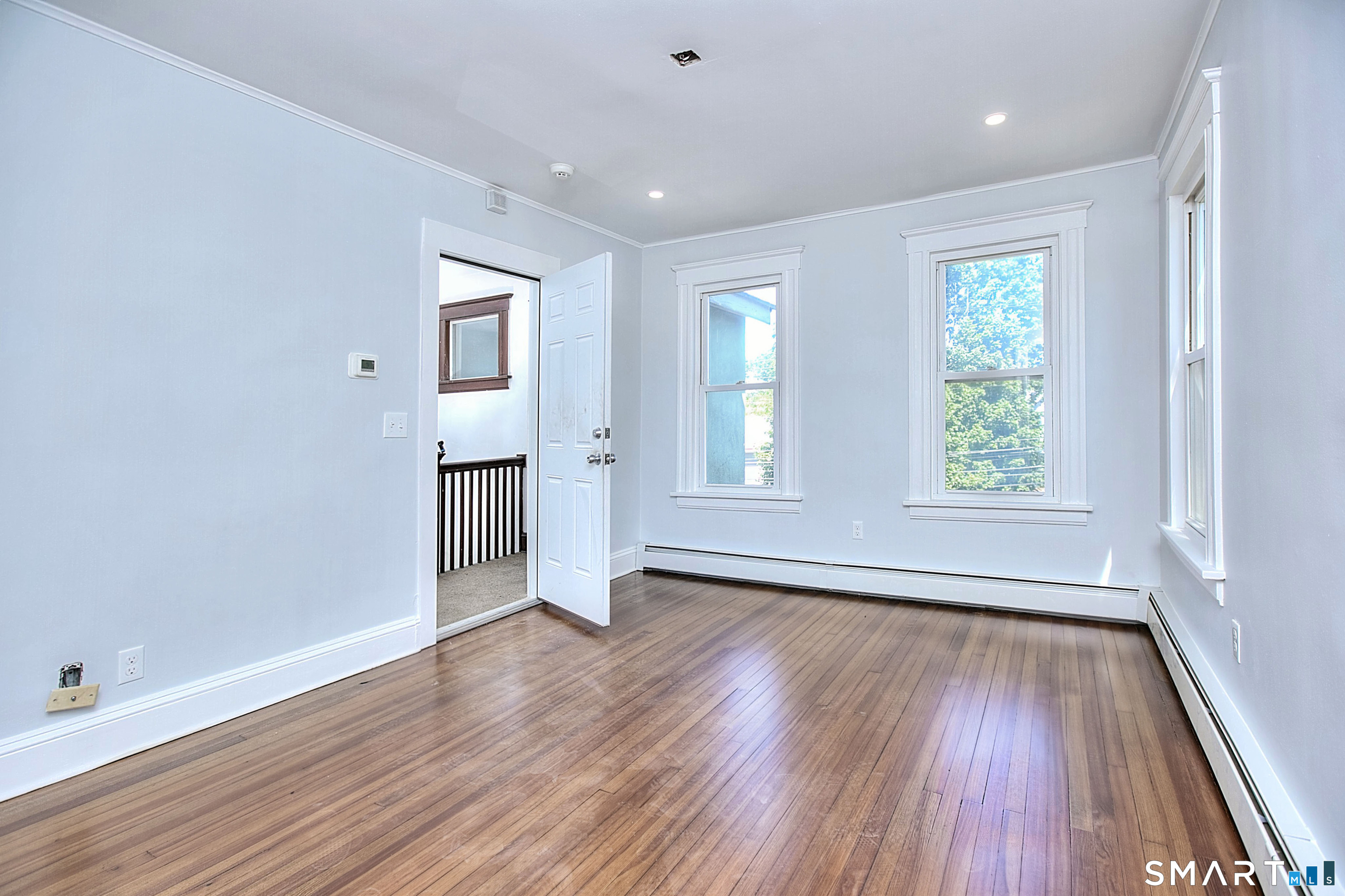 2029 Kings Highway photo 22