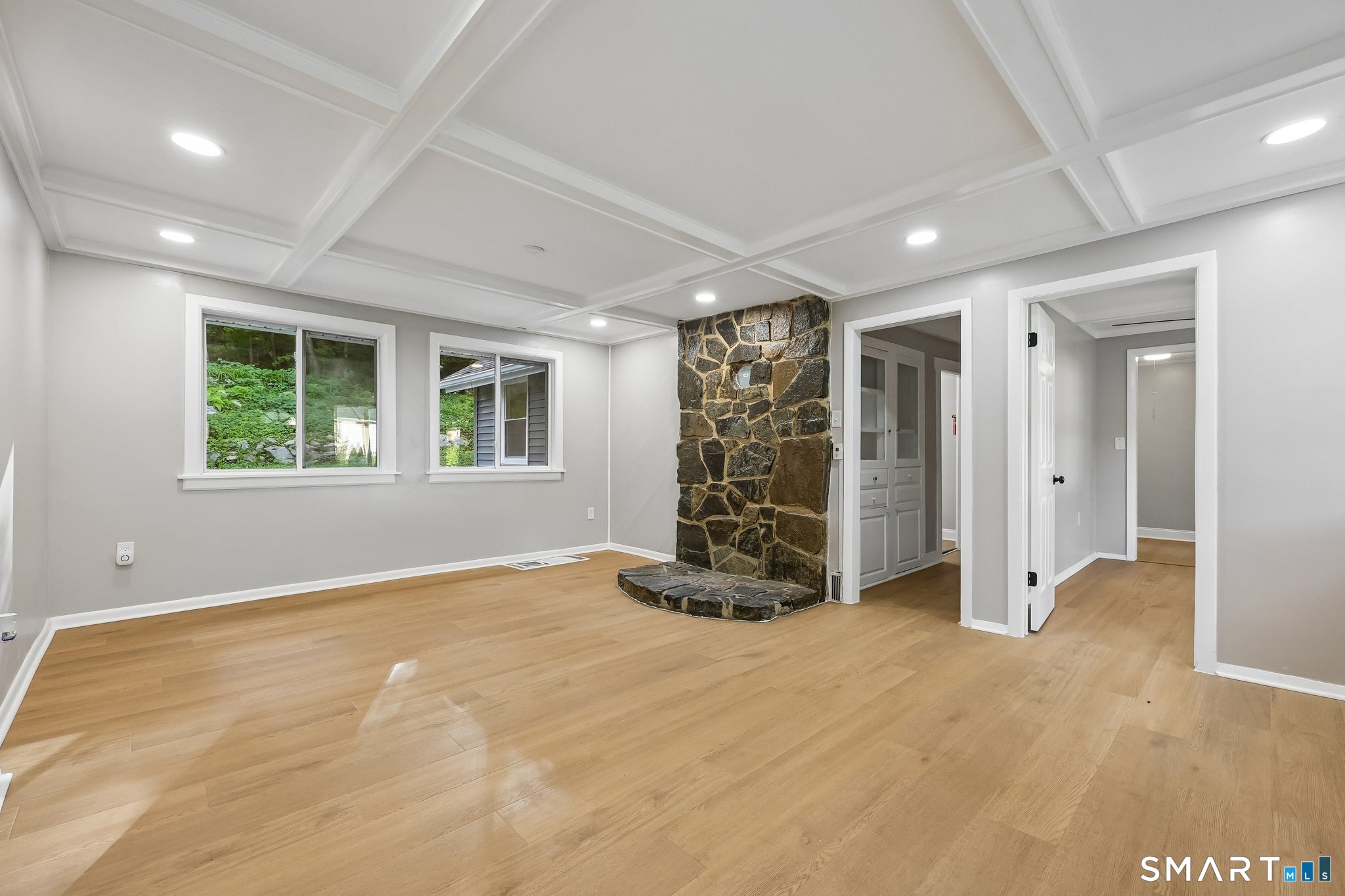 34 Springdale Avenue photo 19