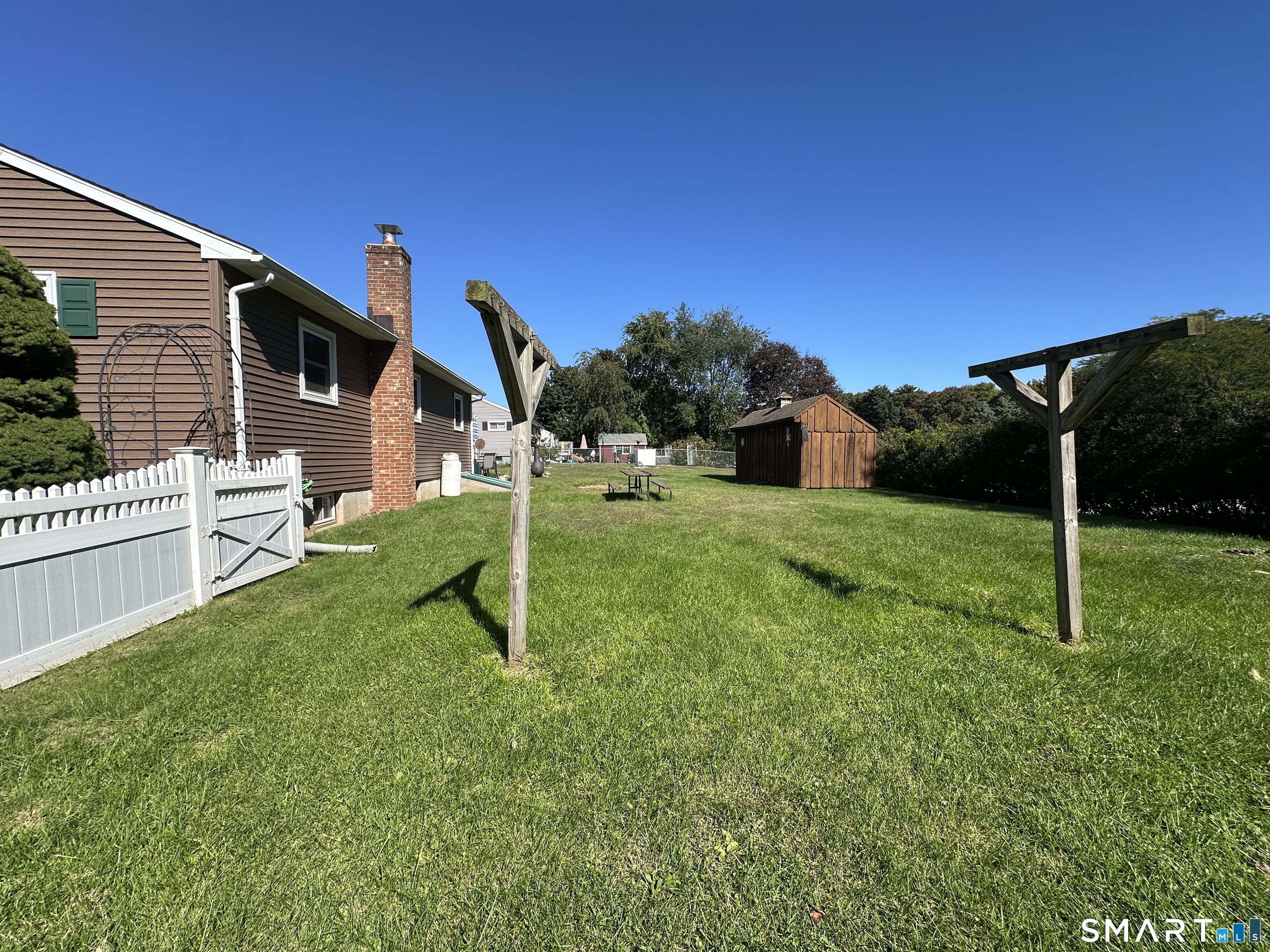84 Sherman Road photo 22