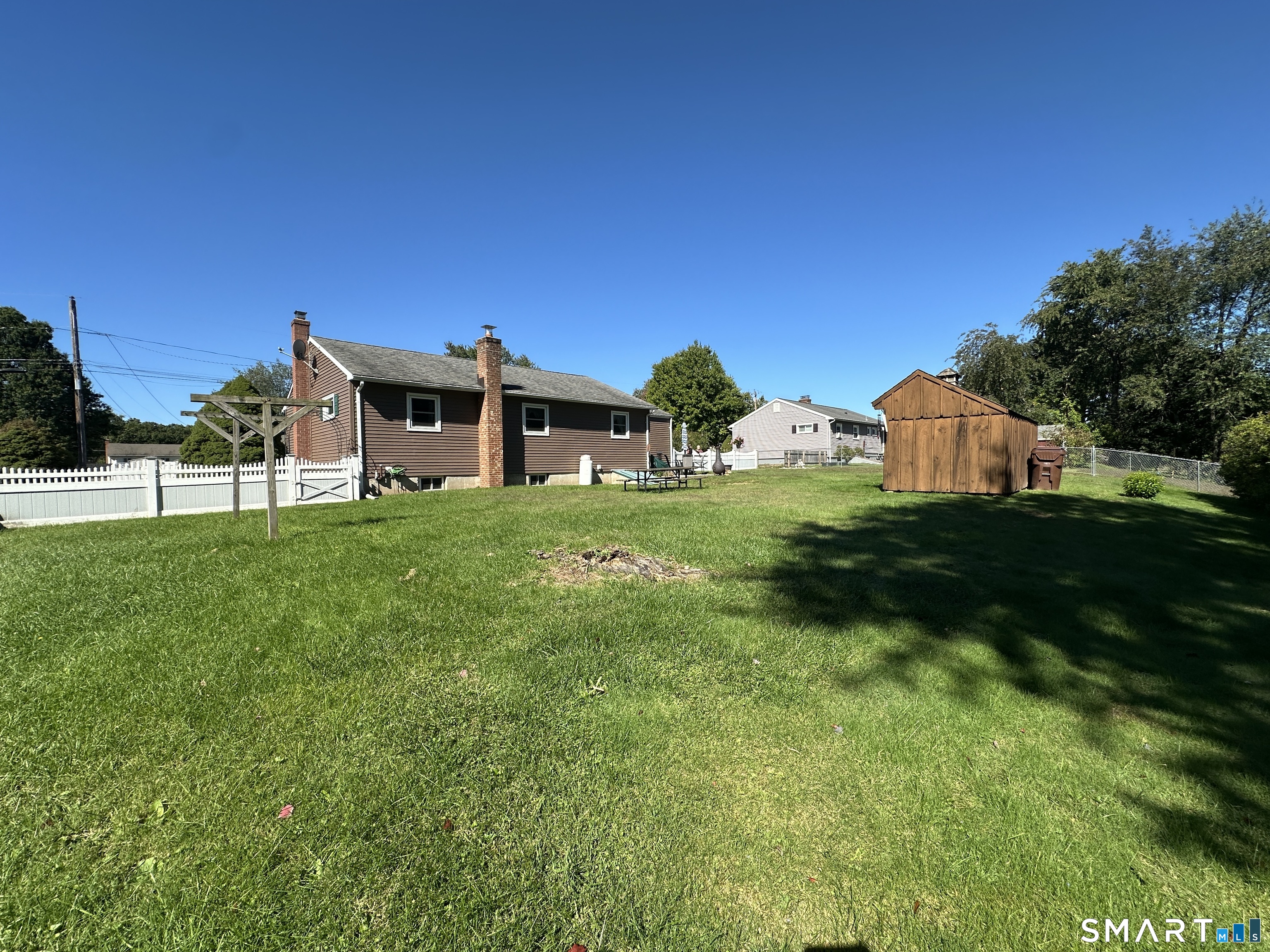 84 Sherman Road photo 24