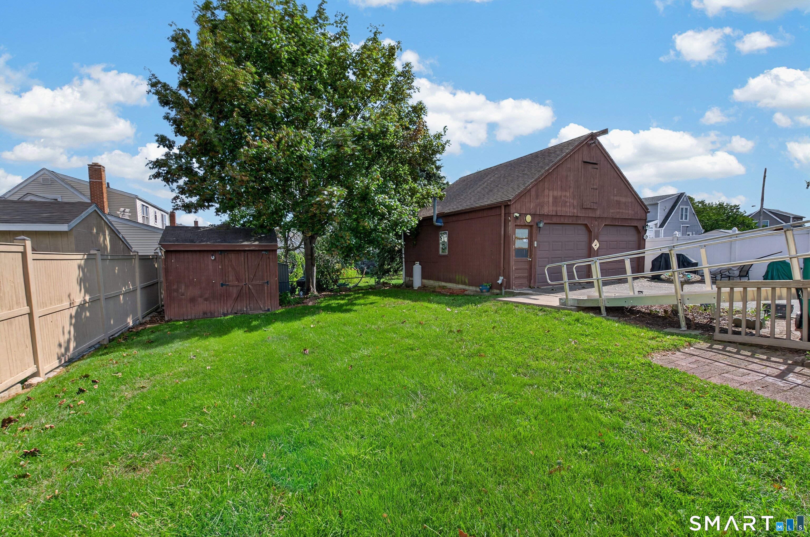 845 Stratford Road photo 19
