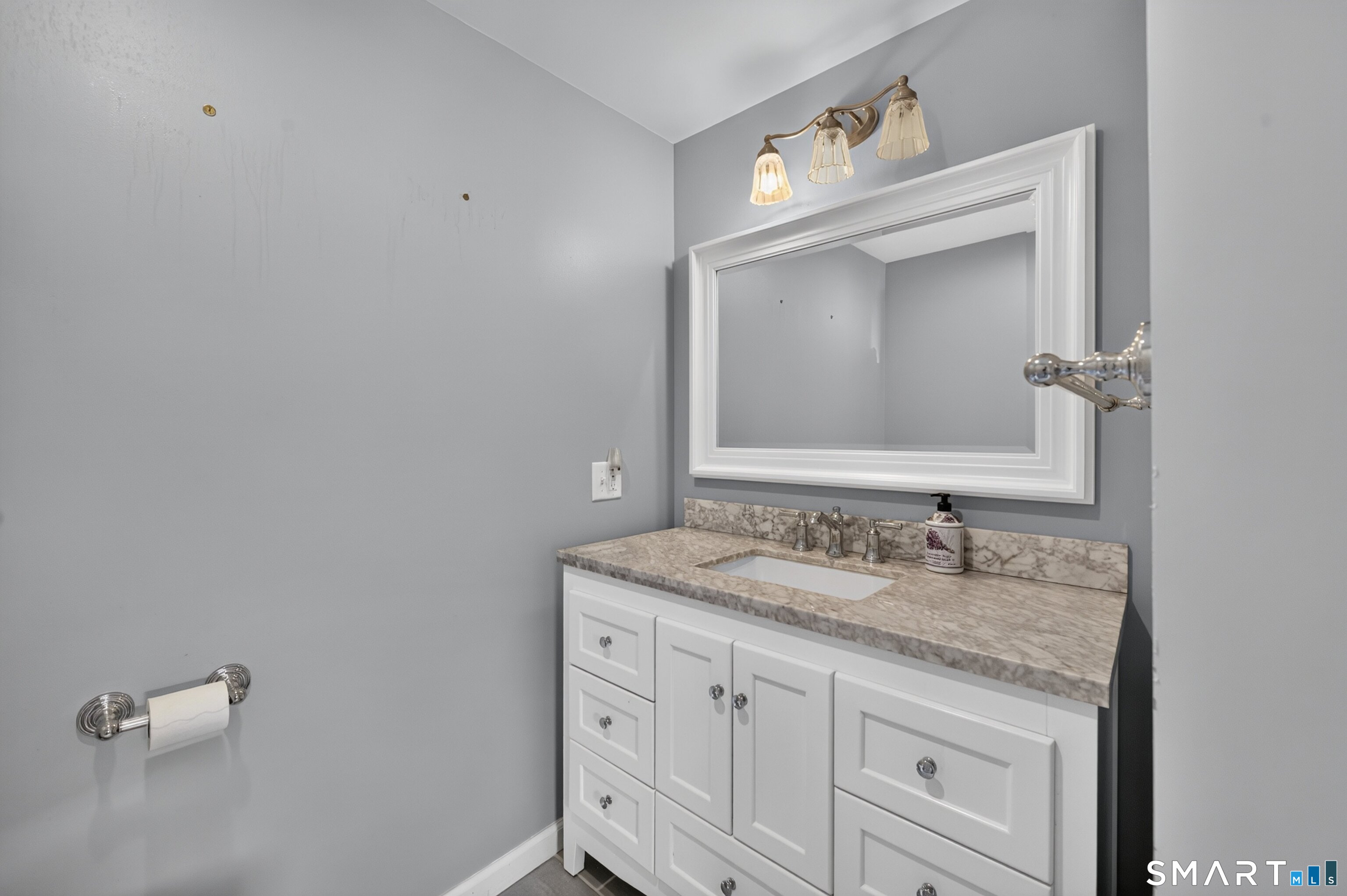 845 Stratford Road photo 18
