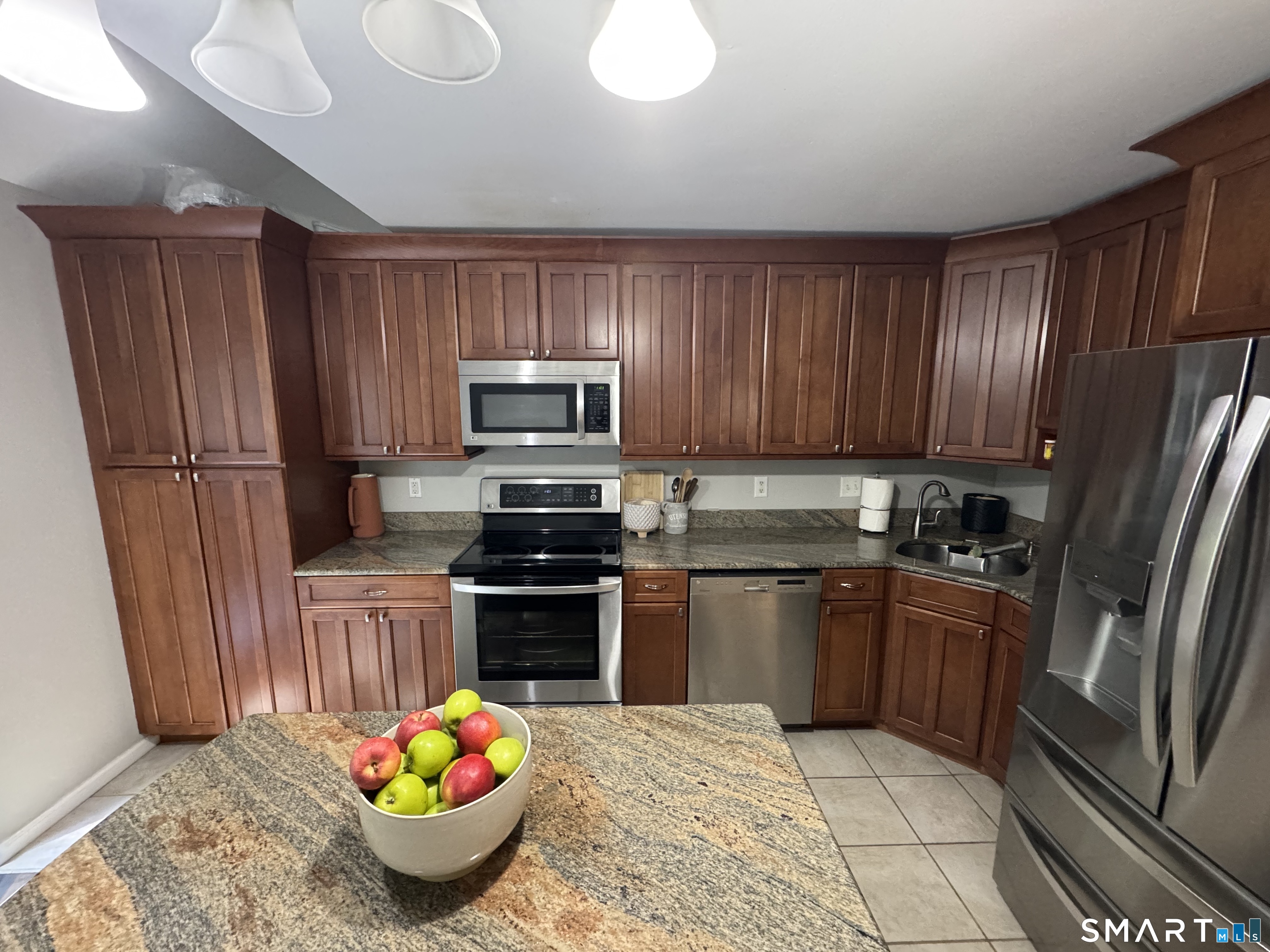 226 Castlewood Drive Unit #226 photo 26