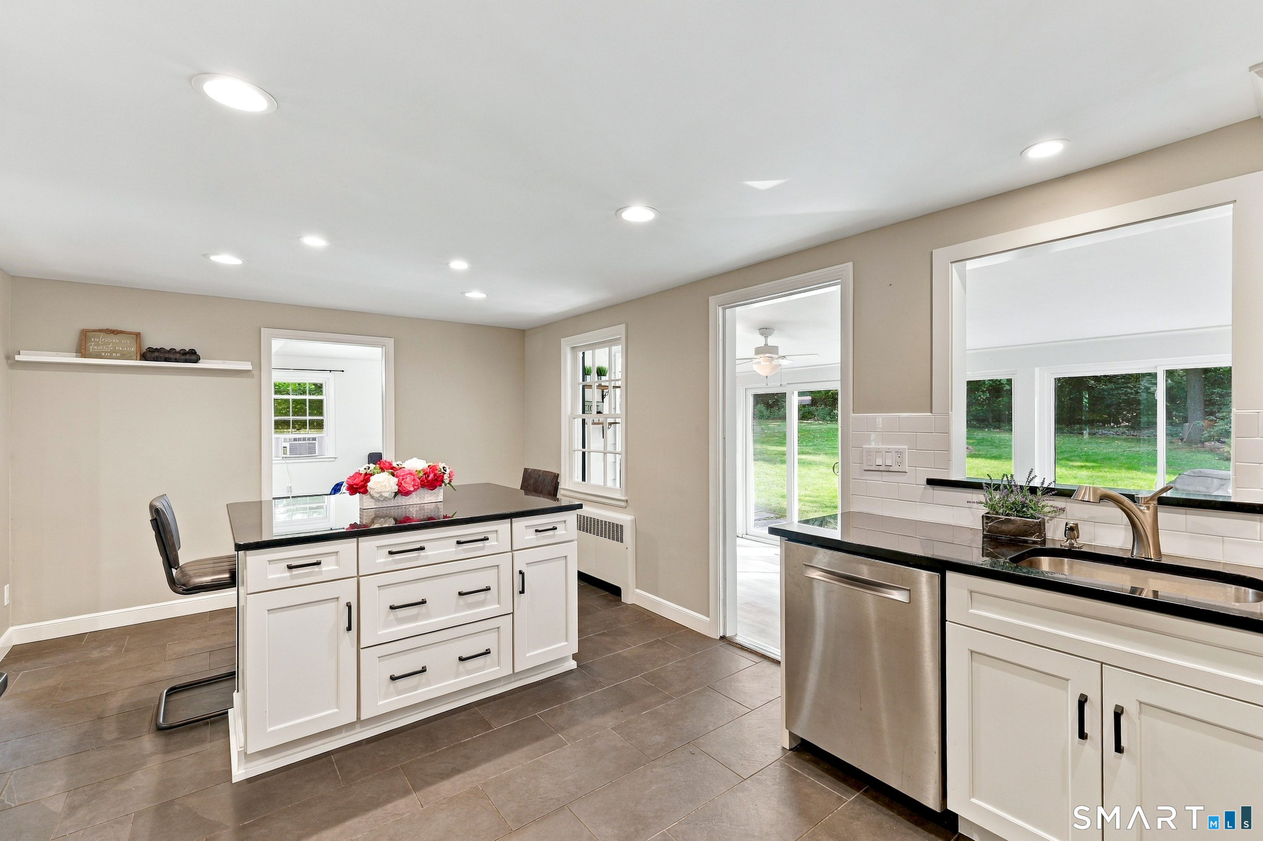 27 Grant Hill Road photo 11