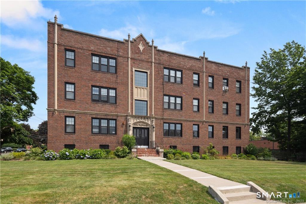 684 Farmington Avenue Unit #C6